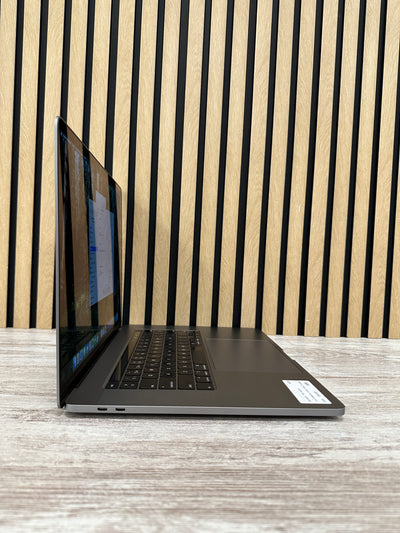 MacBook Pro 16" 2019 i9 32gb 1tb SSD