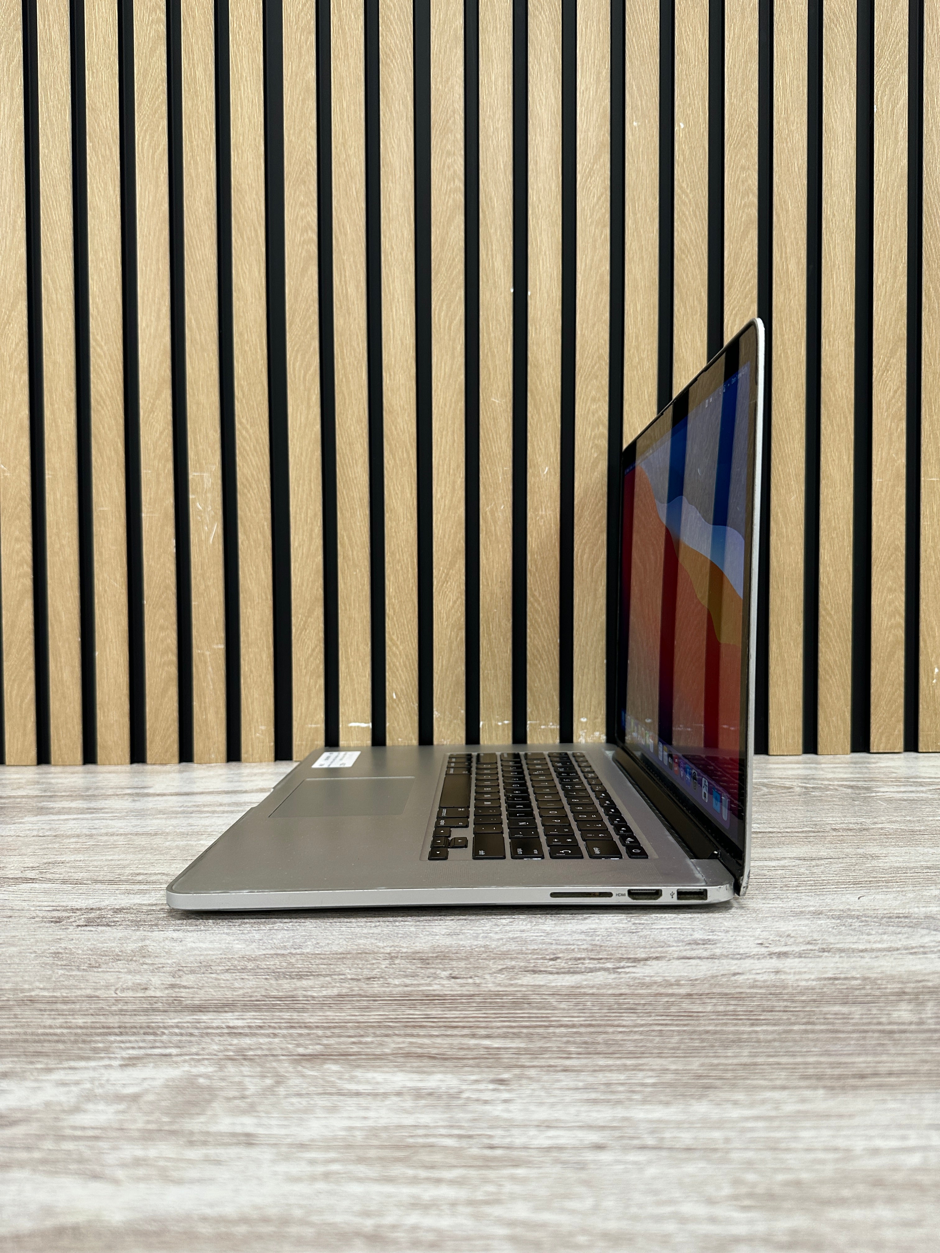 MacBook Pro 15" 2013 i7 8gb 256gb SSD