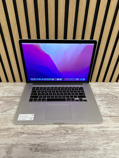 MacBook Pro 15" 2015 i7 16gb 500gb SSD