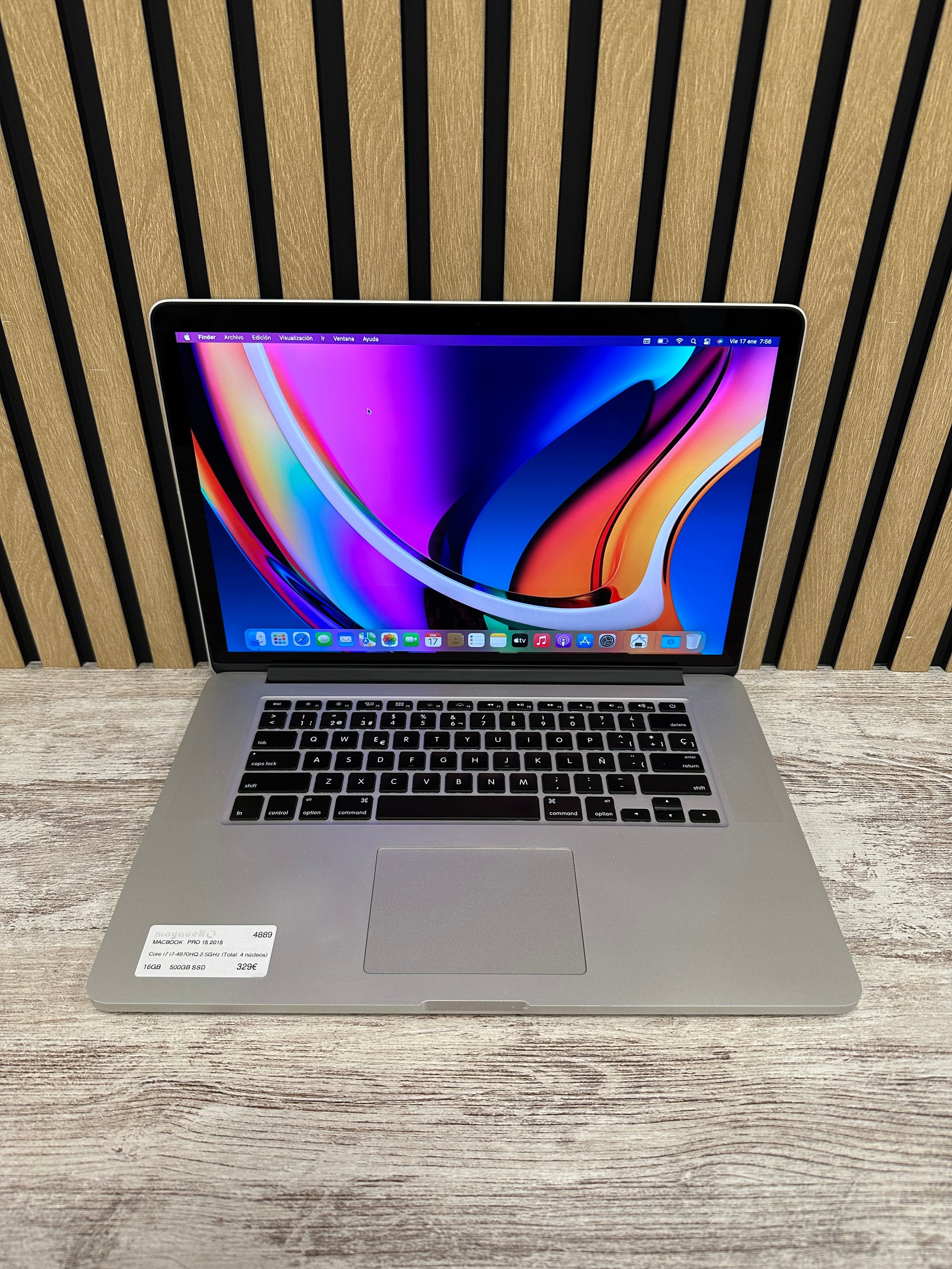 MacBook Pro 15" 2015 i7 16gb 500gb SSD