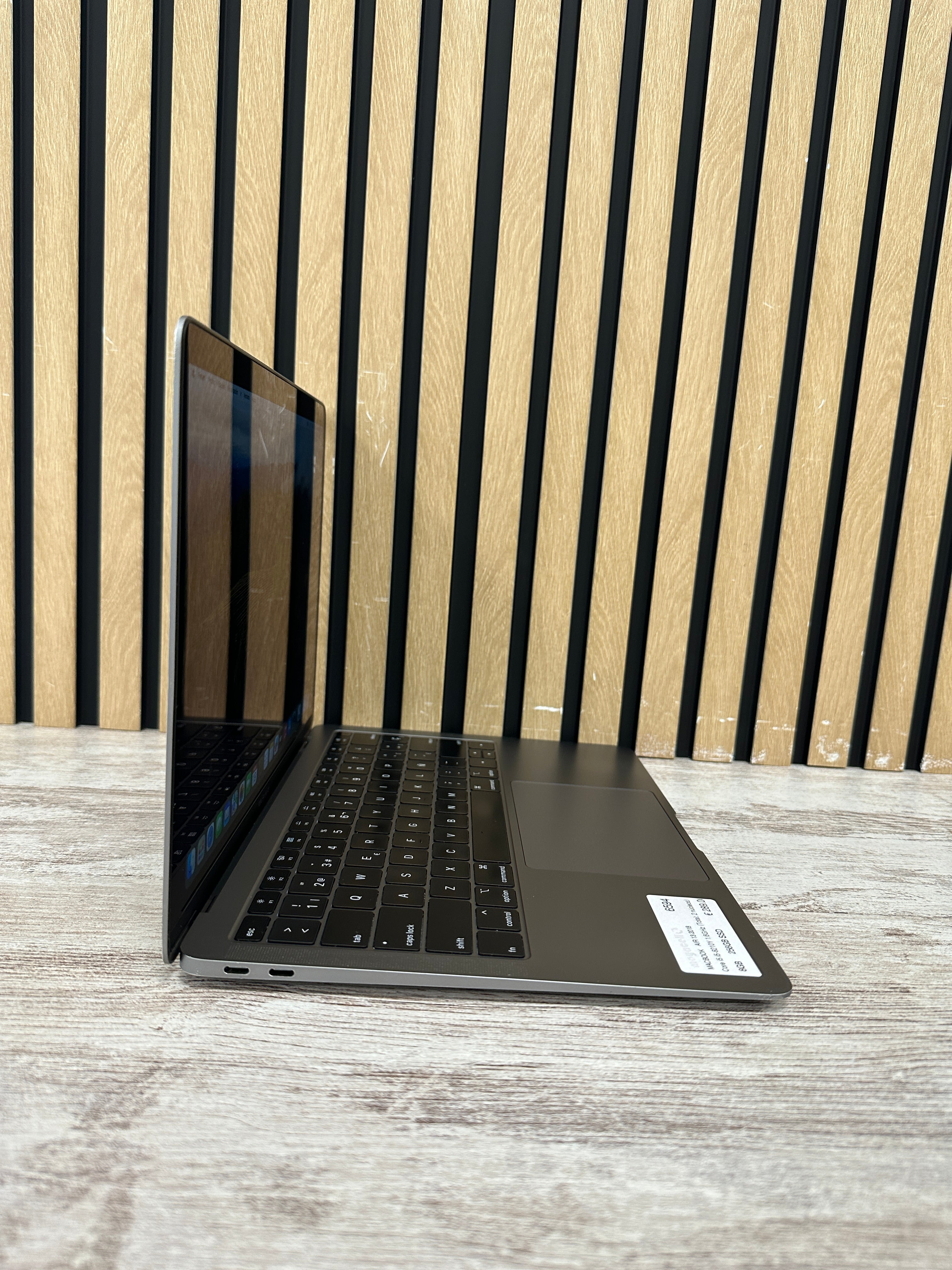 MacBook Air 13" 2018 i5 8gb 256gb SSD