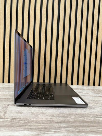 MacBook Pro 16" 2019 i9 32gb 1tb SSD