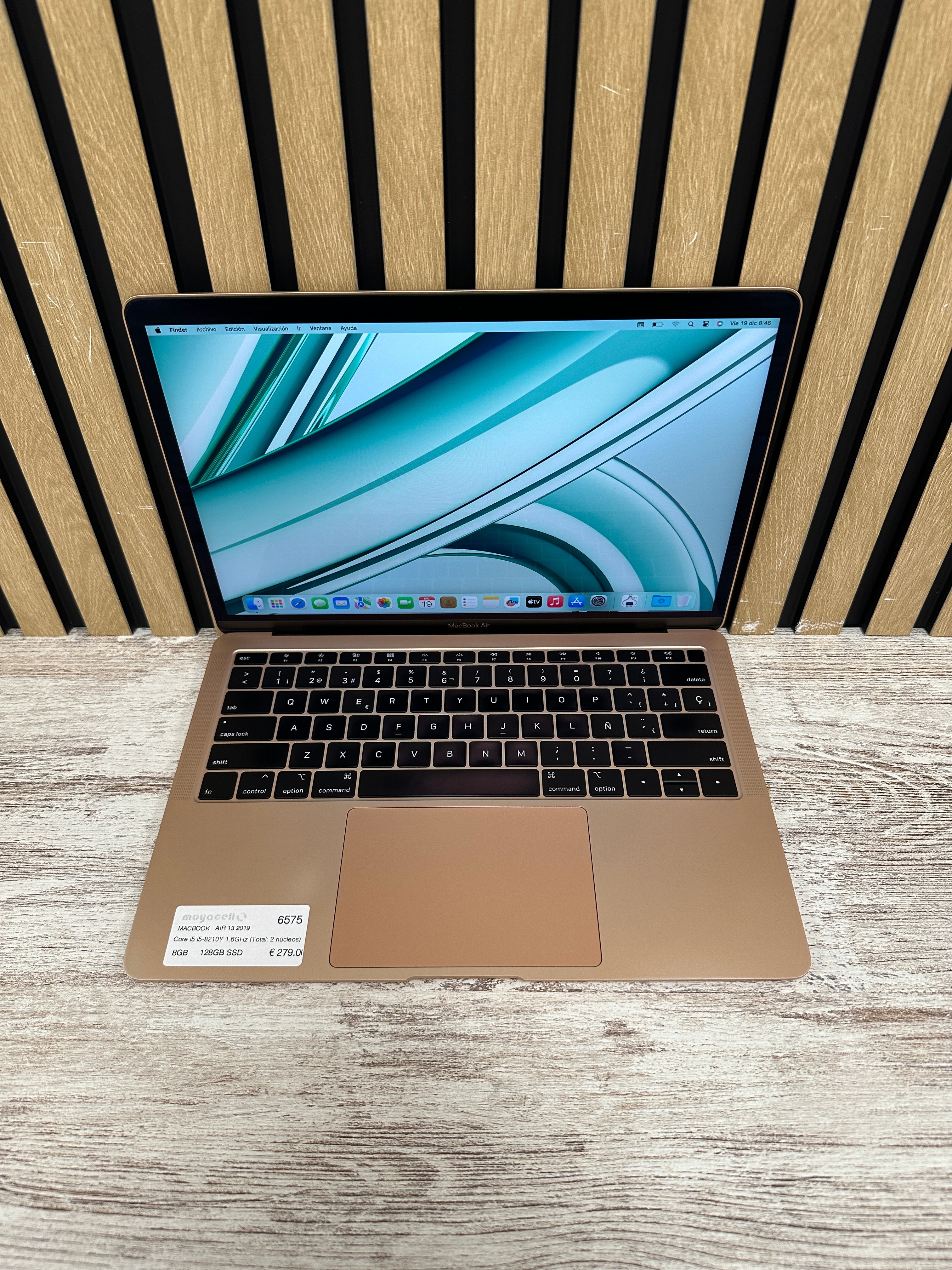 MacBook Air 13" 2019 i5 8gb 128gb SSD