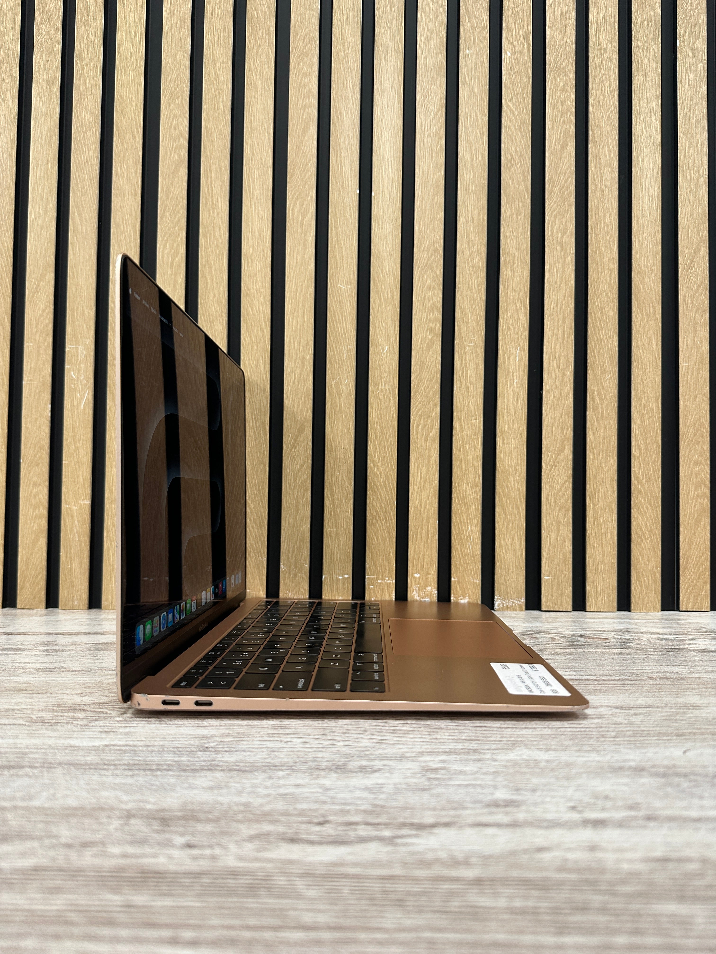 MacBook Air 13" 2019 i5 8gb 256gb SSD