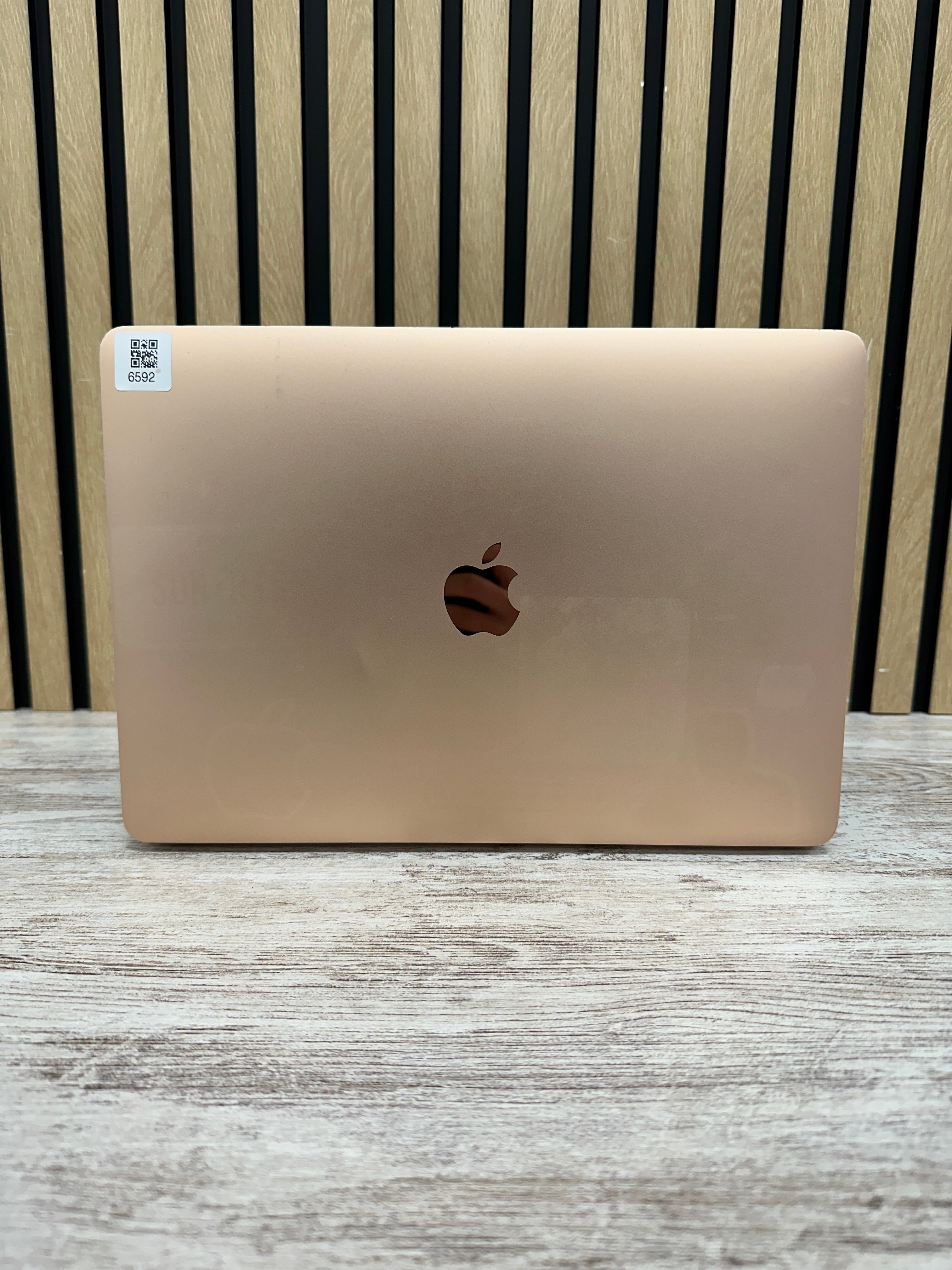MacBook Air 13" 2019 i5 8gb 128gb SSD