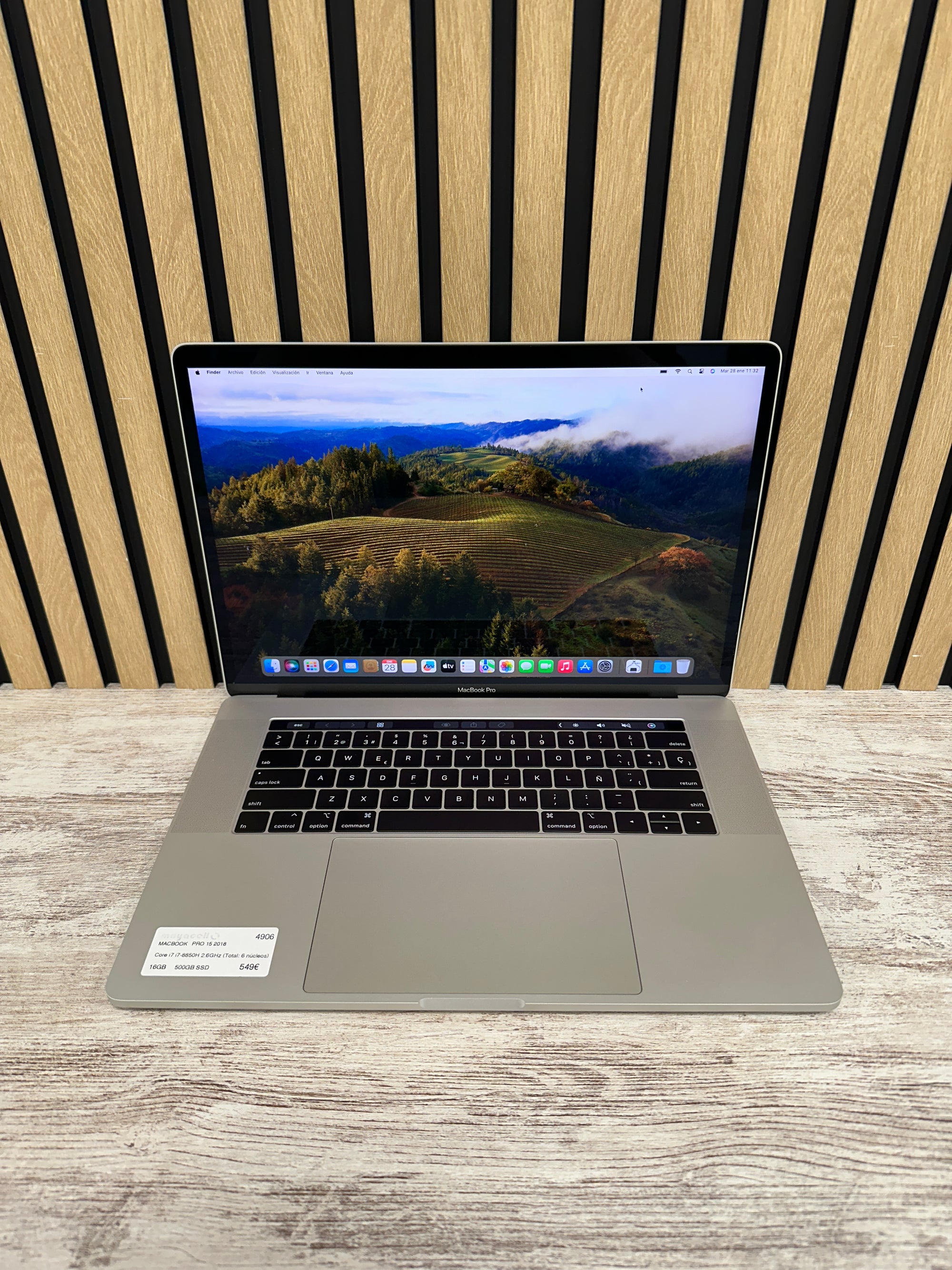 MacBook Pro 15" 2018 i7 16gb 500gb SSD