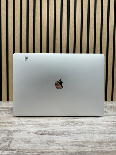 MacBook Pro 15" 2019 i9 32gb 1tb SSD