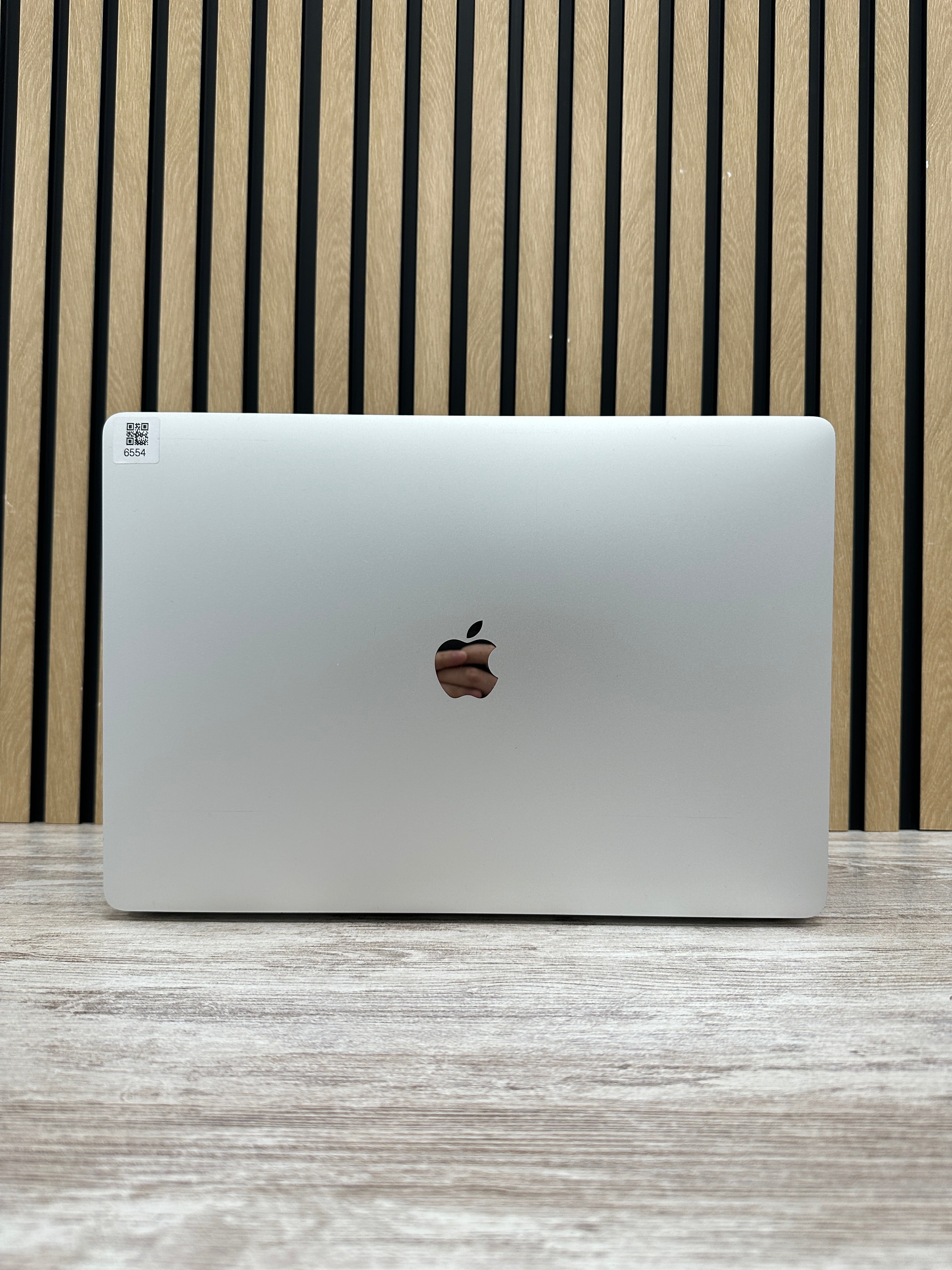 MacBook Pro 16" 2019 i9 16gb 1tb SSD