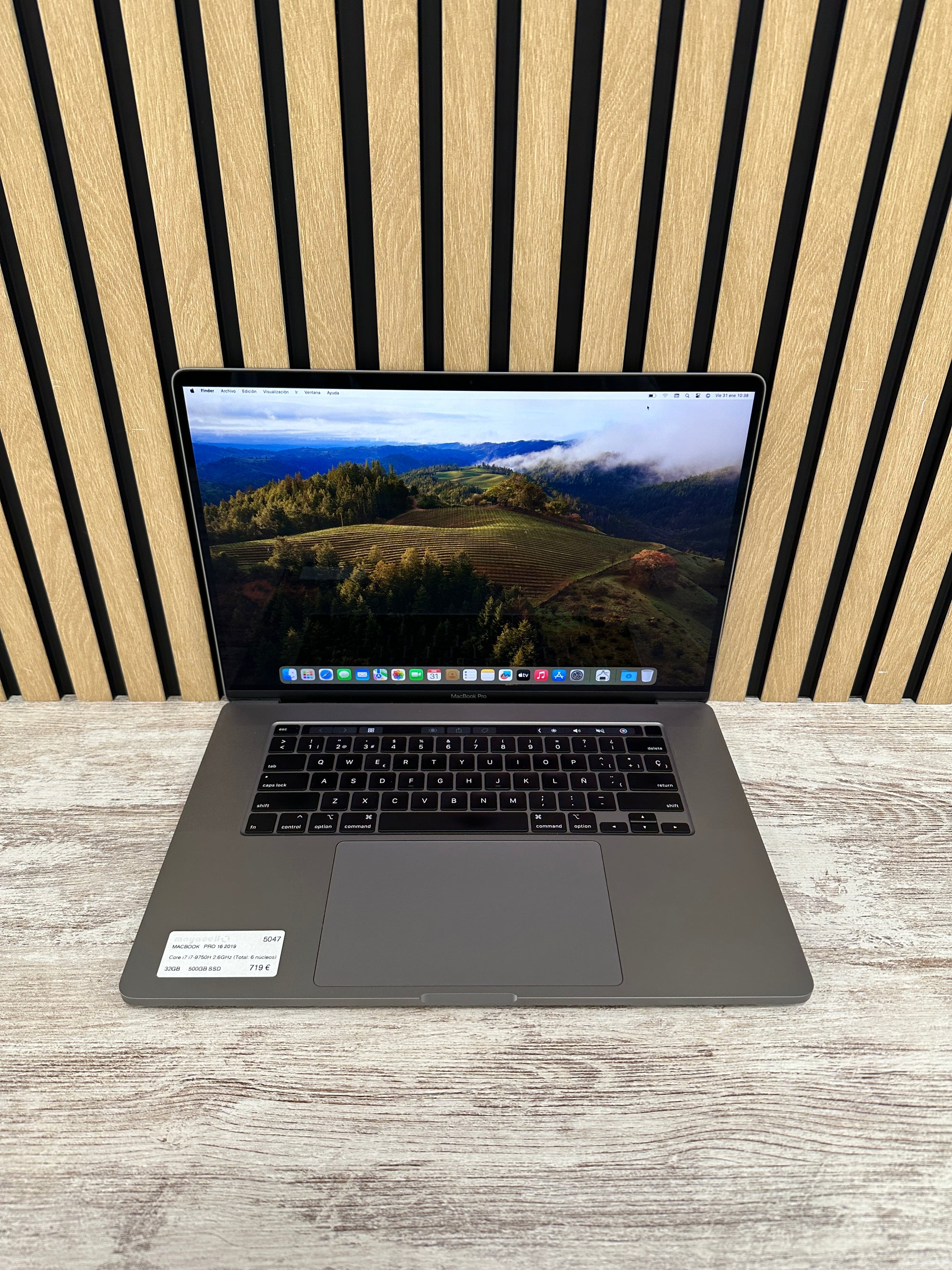 MacBook Pro 16" 2019 i7 32gb 500gb SSD