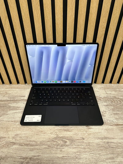 MacBook Air 13" 2022 M2 8gb 256gb SSD