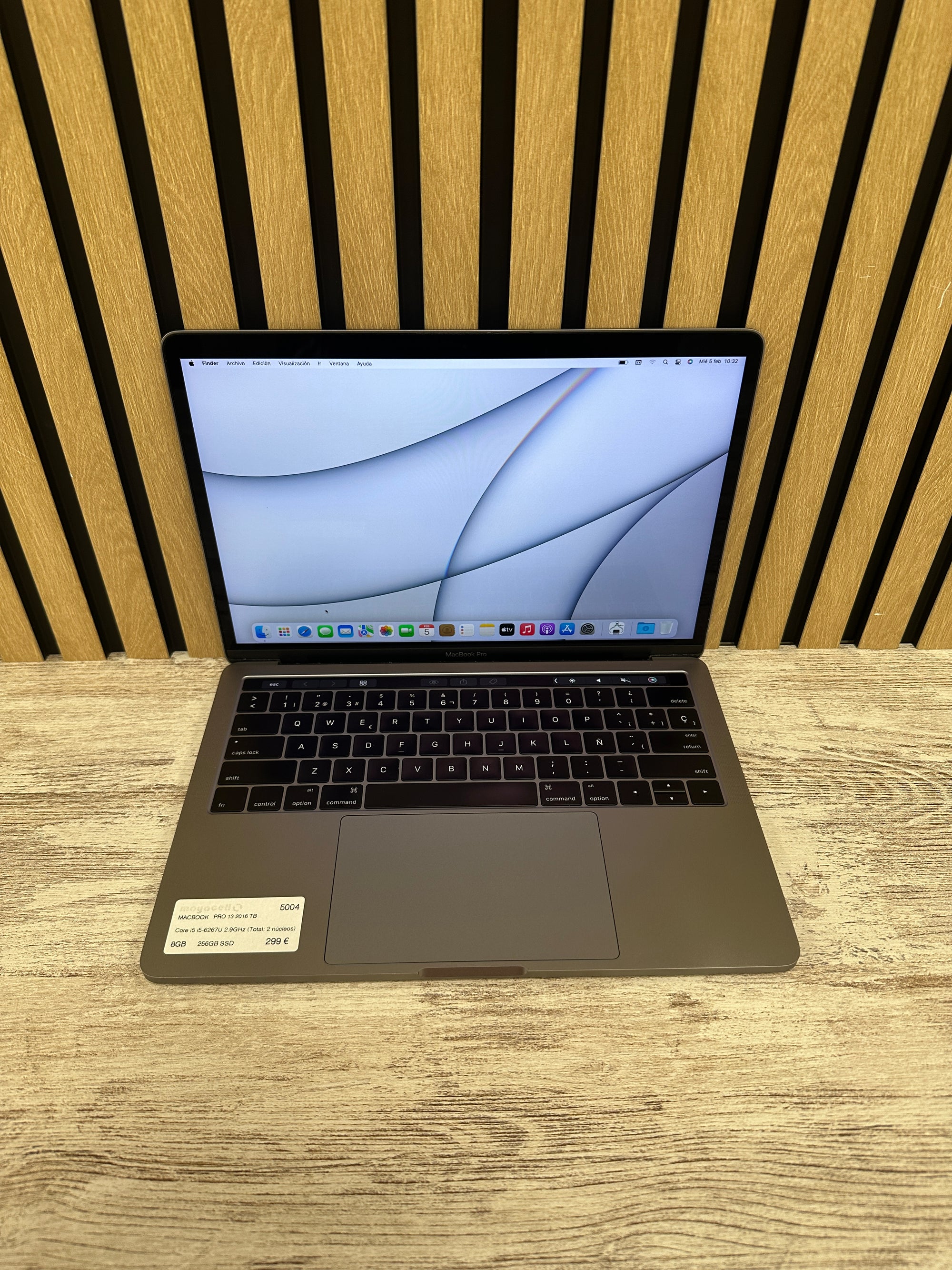 MacBook Pro 13" 2016 TB i5 8gb 256gb SSD