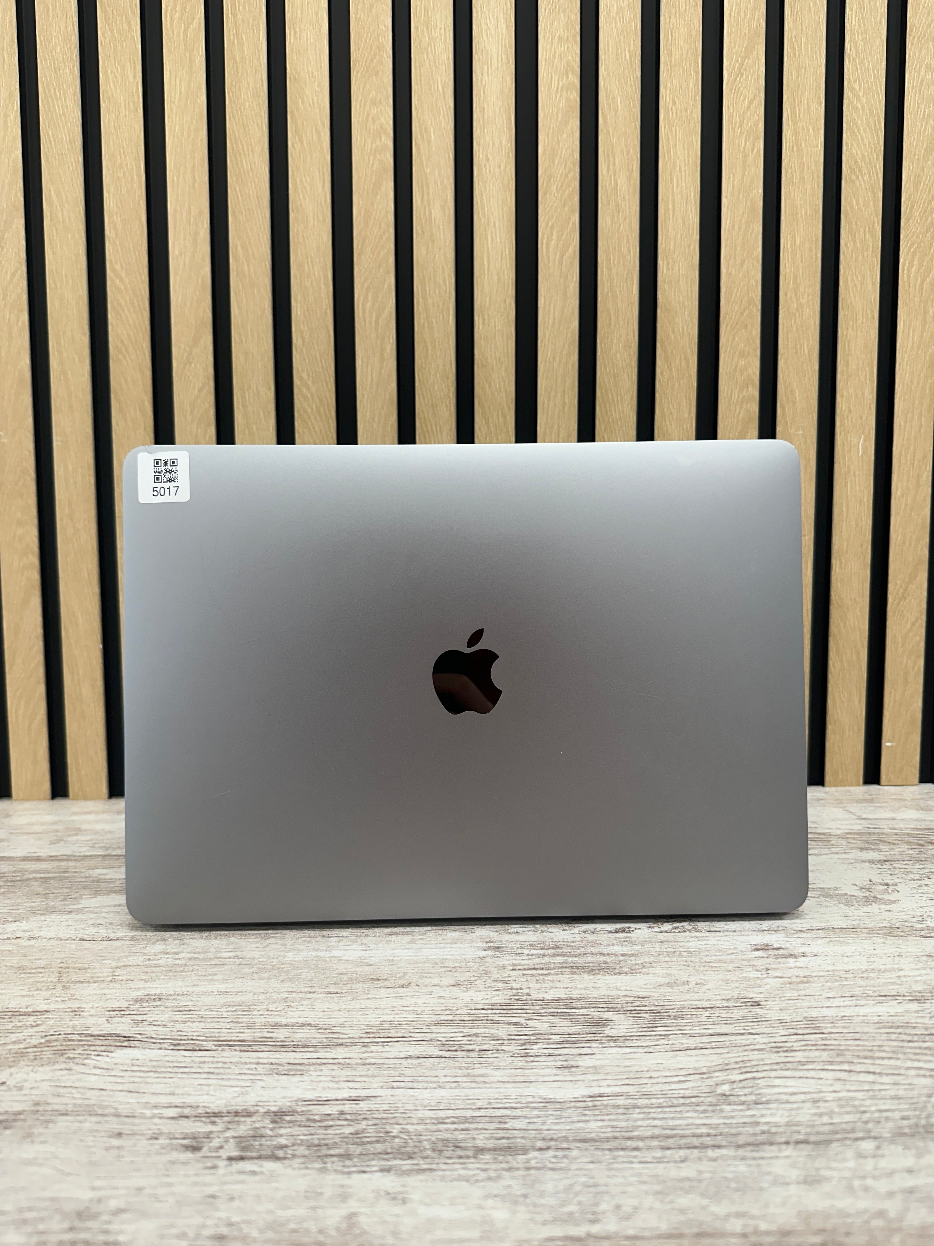 MacBook Pro 13" 2019 TB i5 8gb 500gb SSD