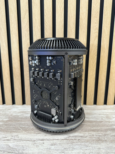 Mac Pro 2013 D300 XEON E5 64gb 1tb SSD