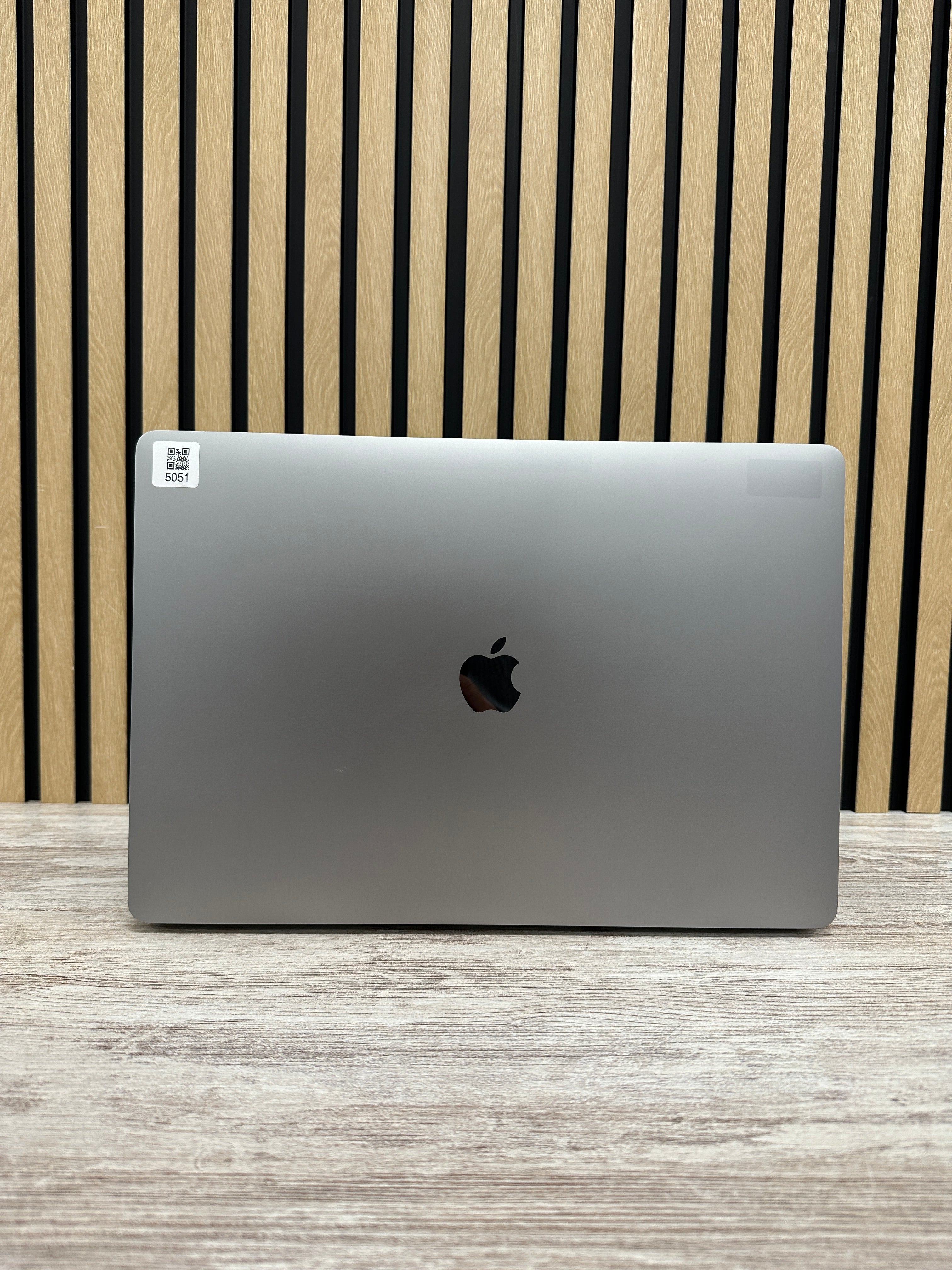 MacBook Pro 16" 2019 i7 32gb 500gb SSD