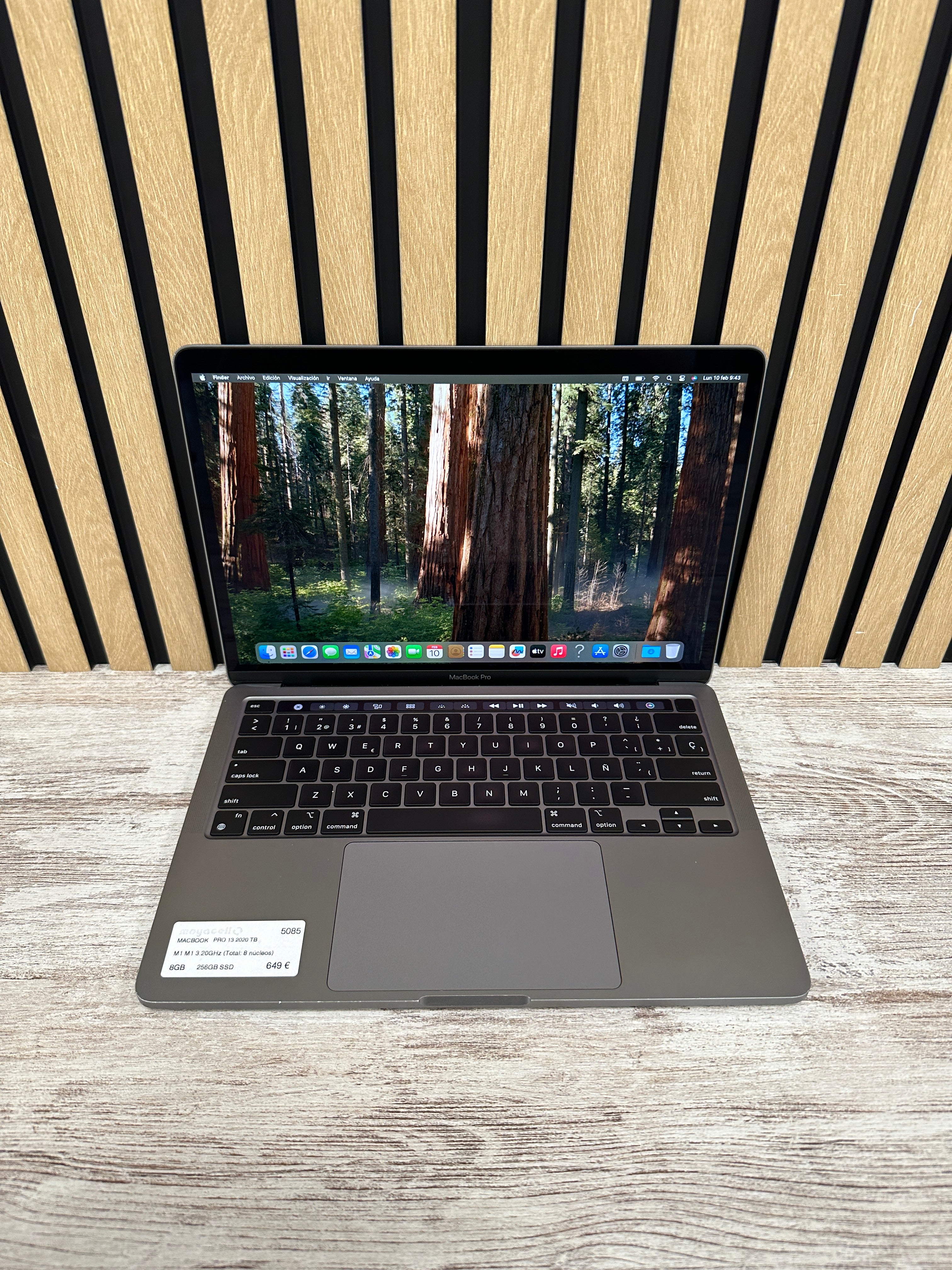 MacBook Pro 13" 2020 TB M1 8gb 256gb SSD