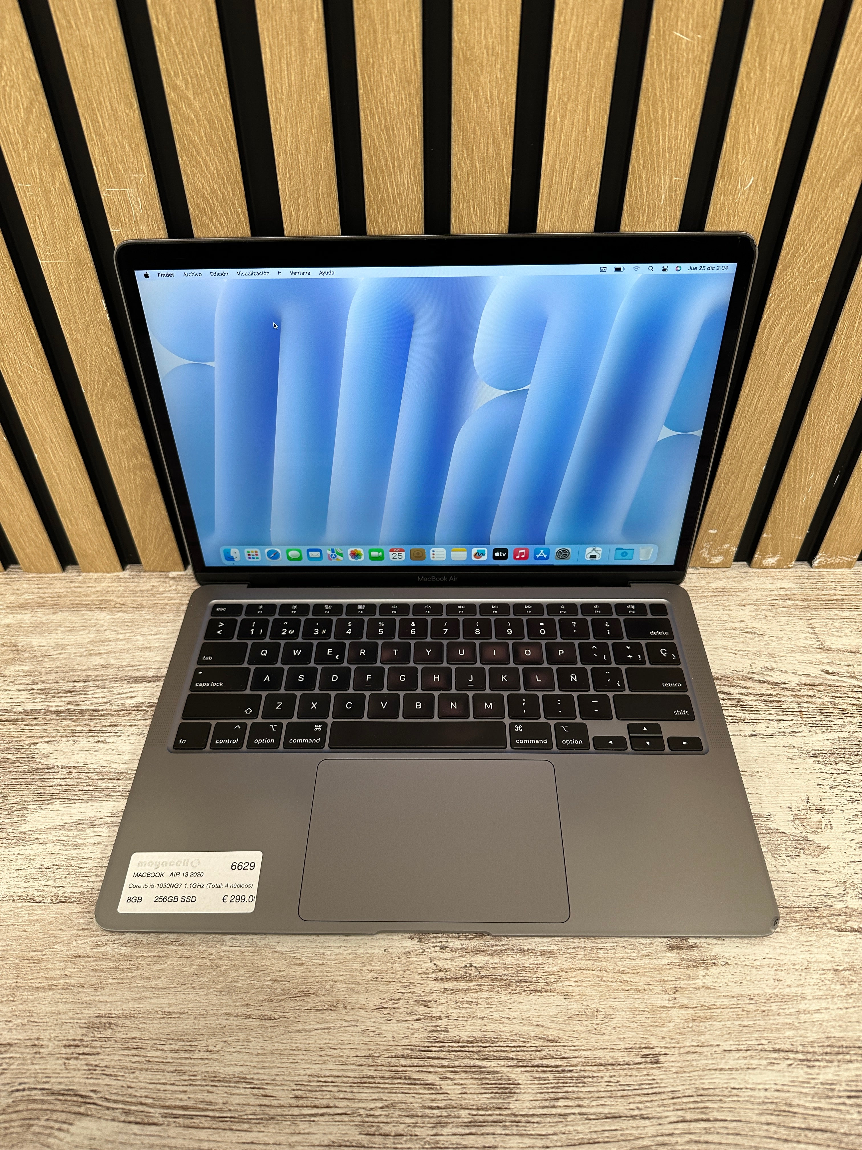 MacBook Air 13" 2020 i5 8gb 256gb SSD