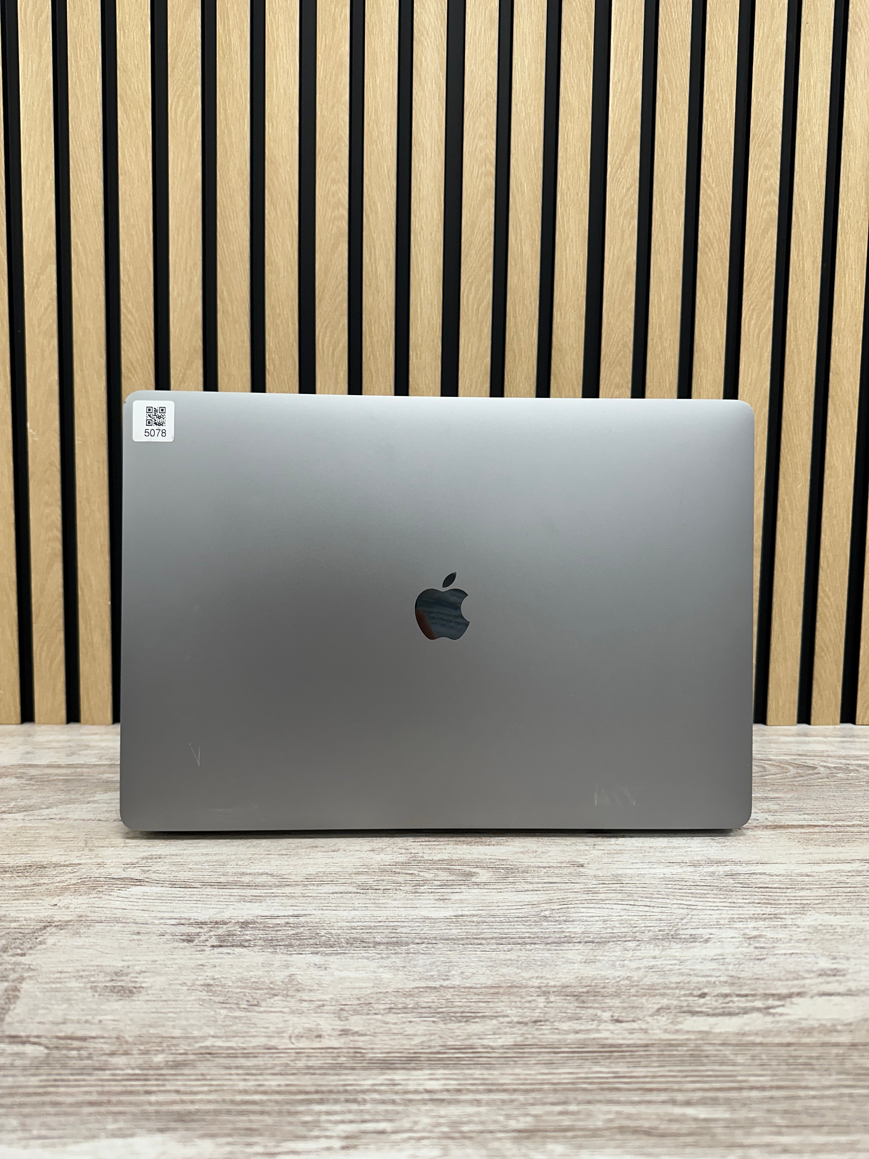 MacBook Pro 16" 2019 i7 32gb 512gb SSD