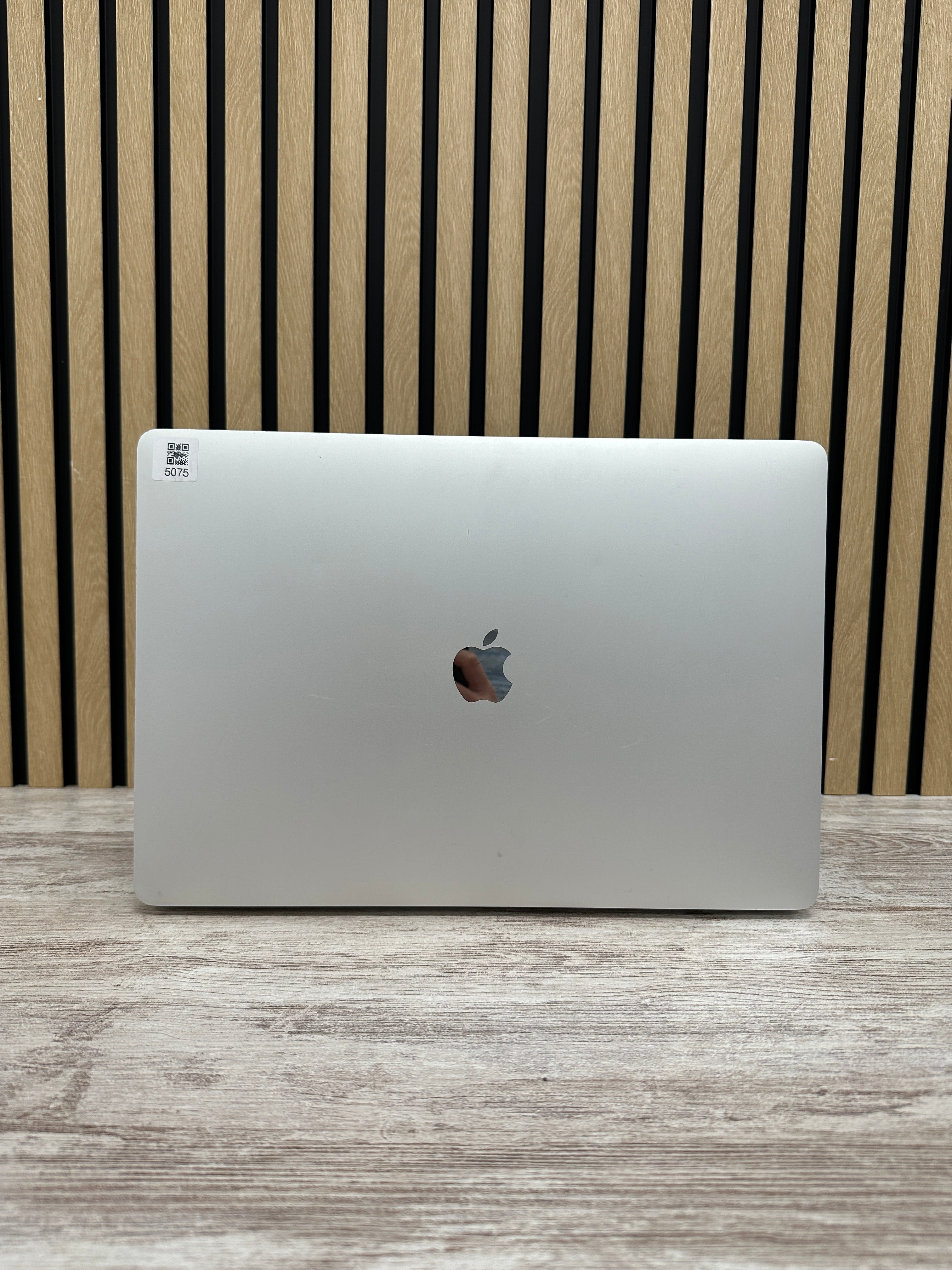 MacBook Pro 16" 2019 i7 32gb 512gb SSD