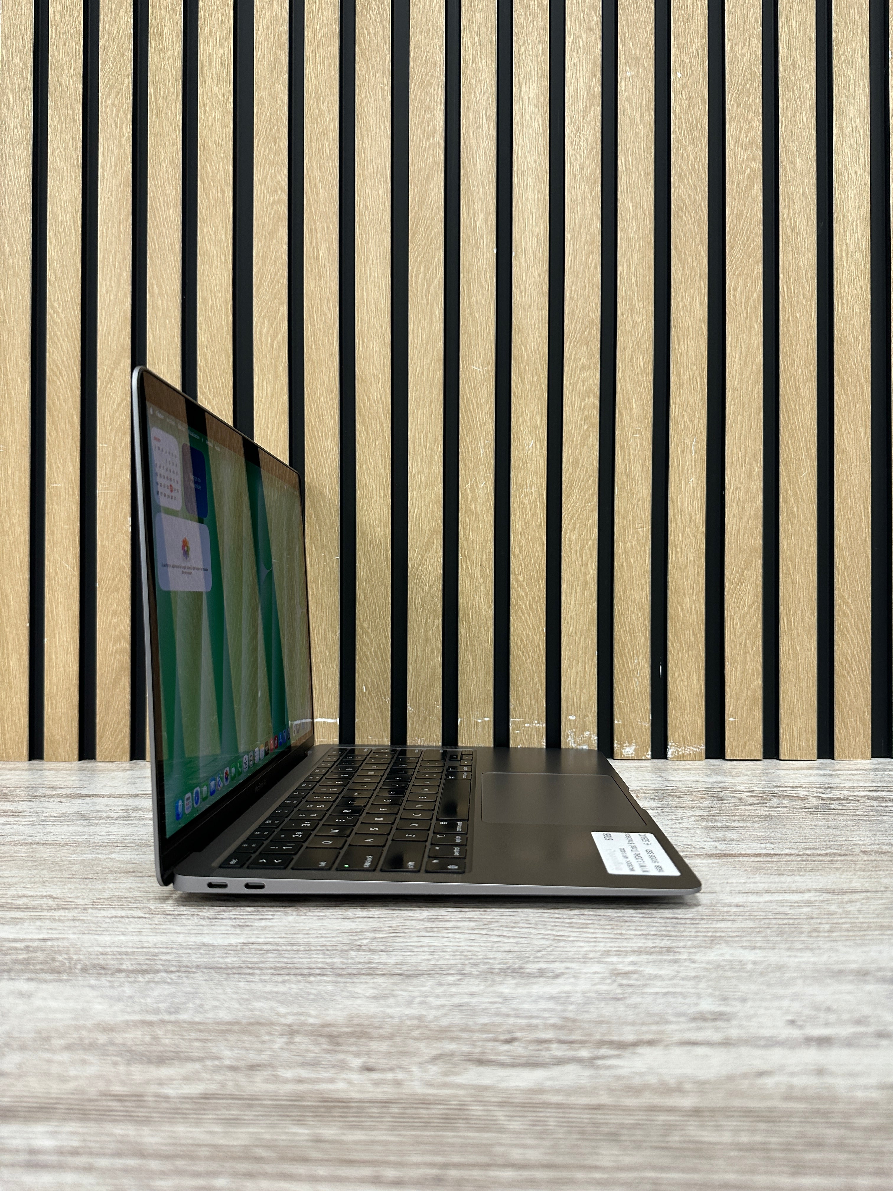 MacBook Air 13" 2020 M1 16gb 512gb SSD