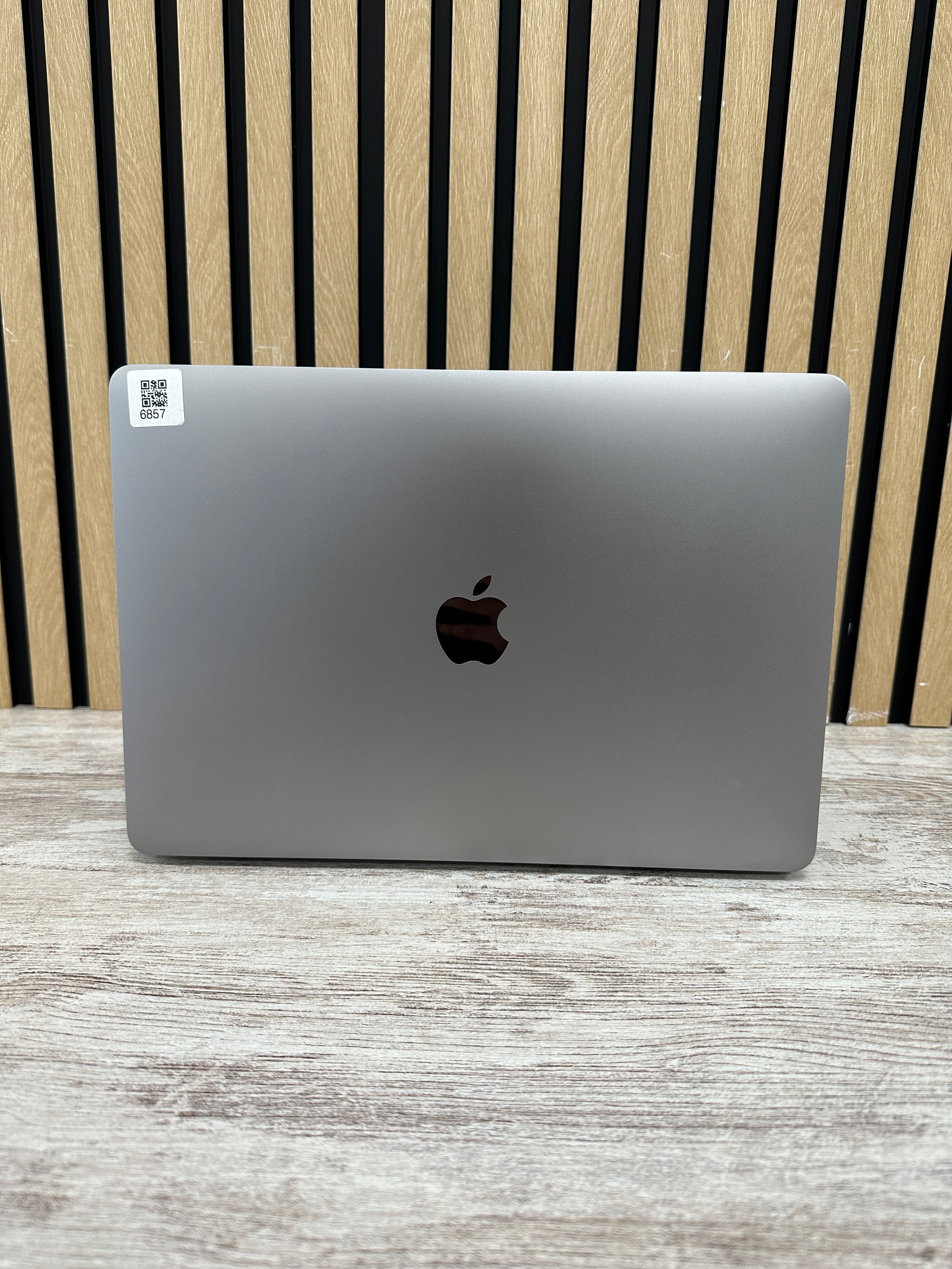 MacBook Pro 13" 2020 TB i7 16gb 500gb SSD