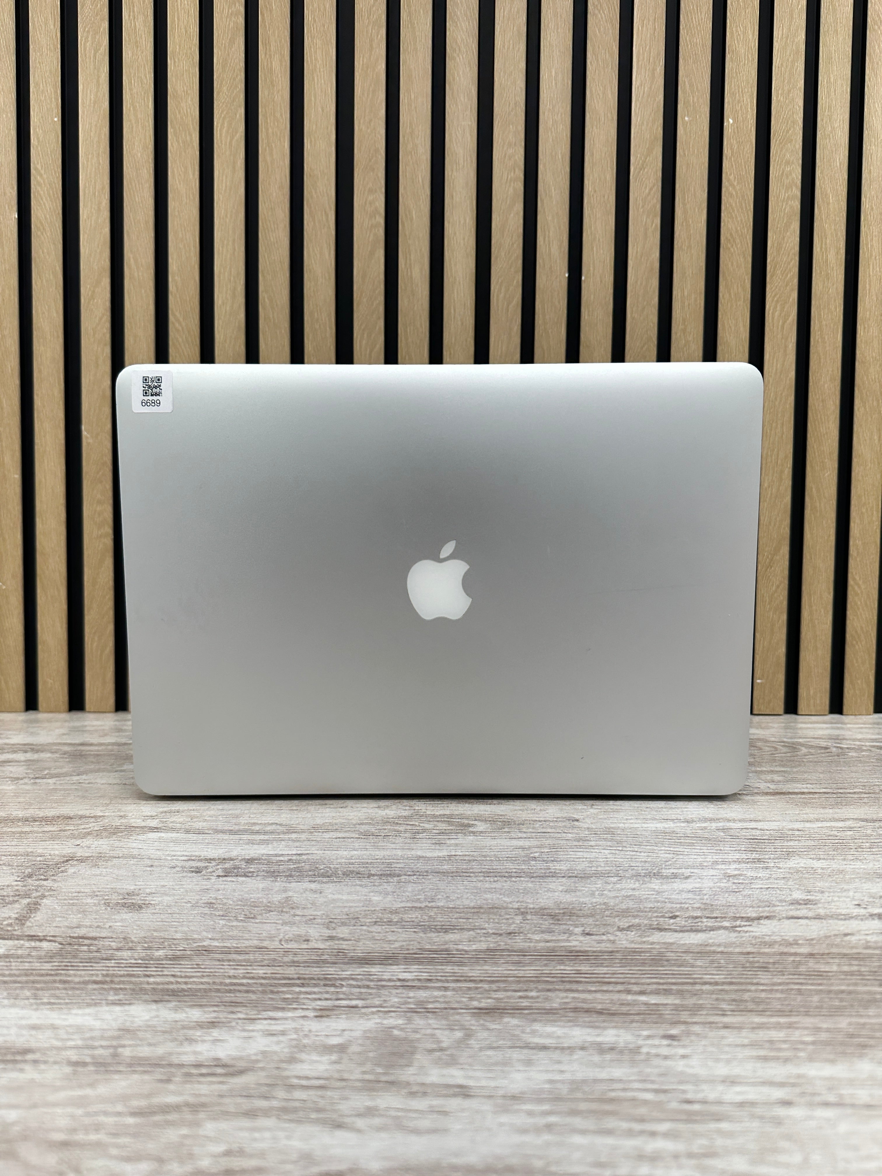 MacBook Pro 15" 2015 i7 16gb 500gb SSD