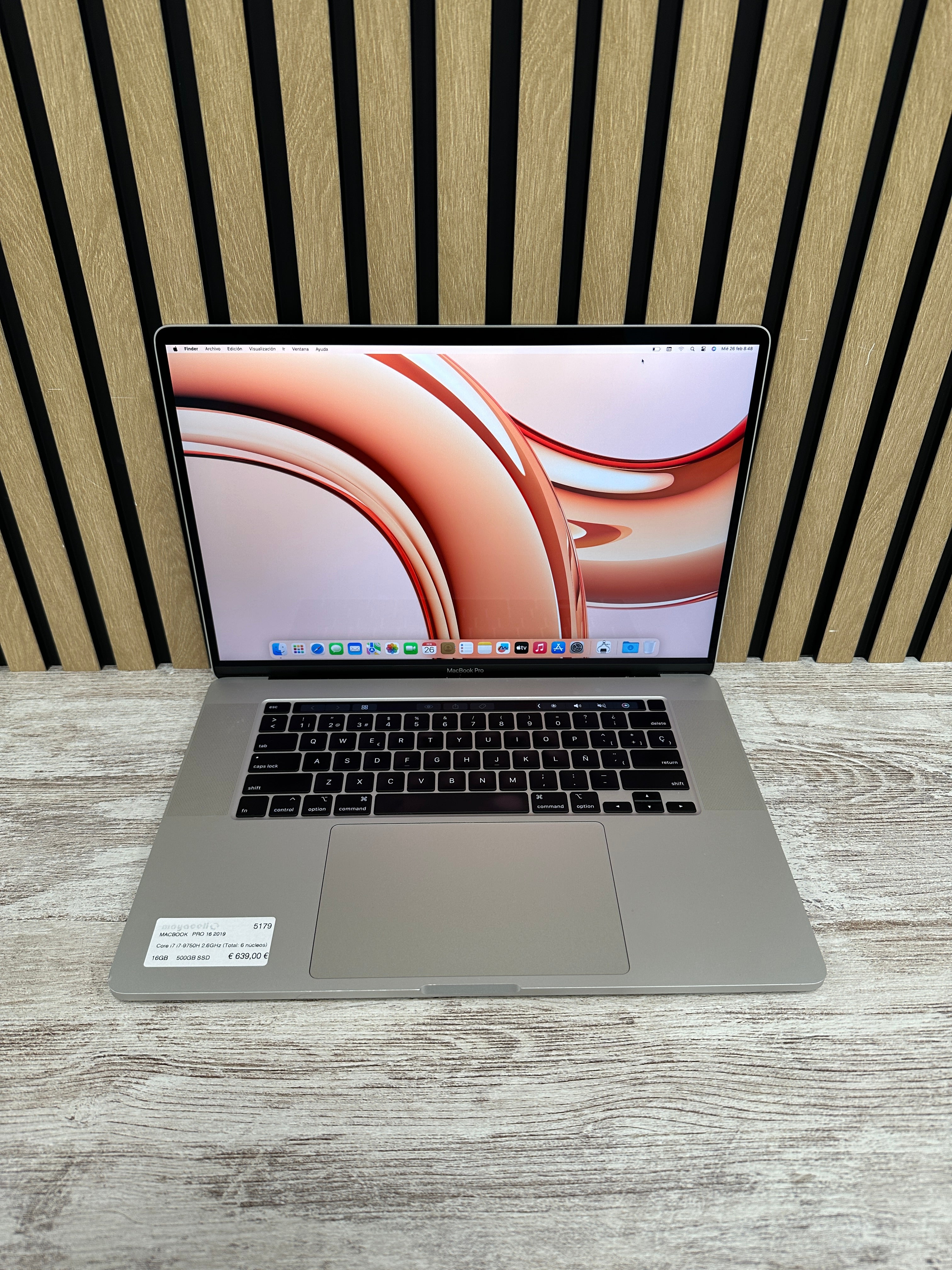 MacBook Pro 16" 2019 i7 16gb 500gb SSD