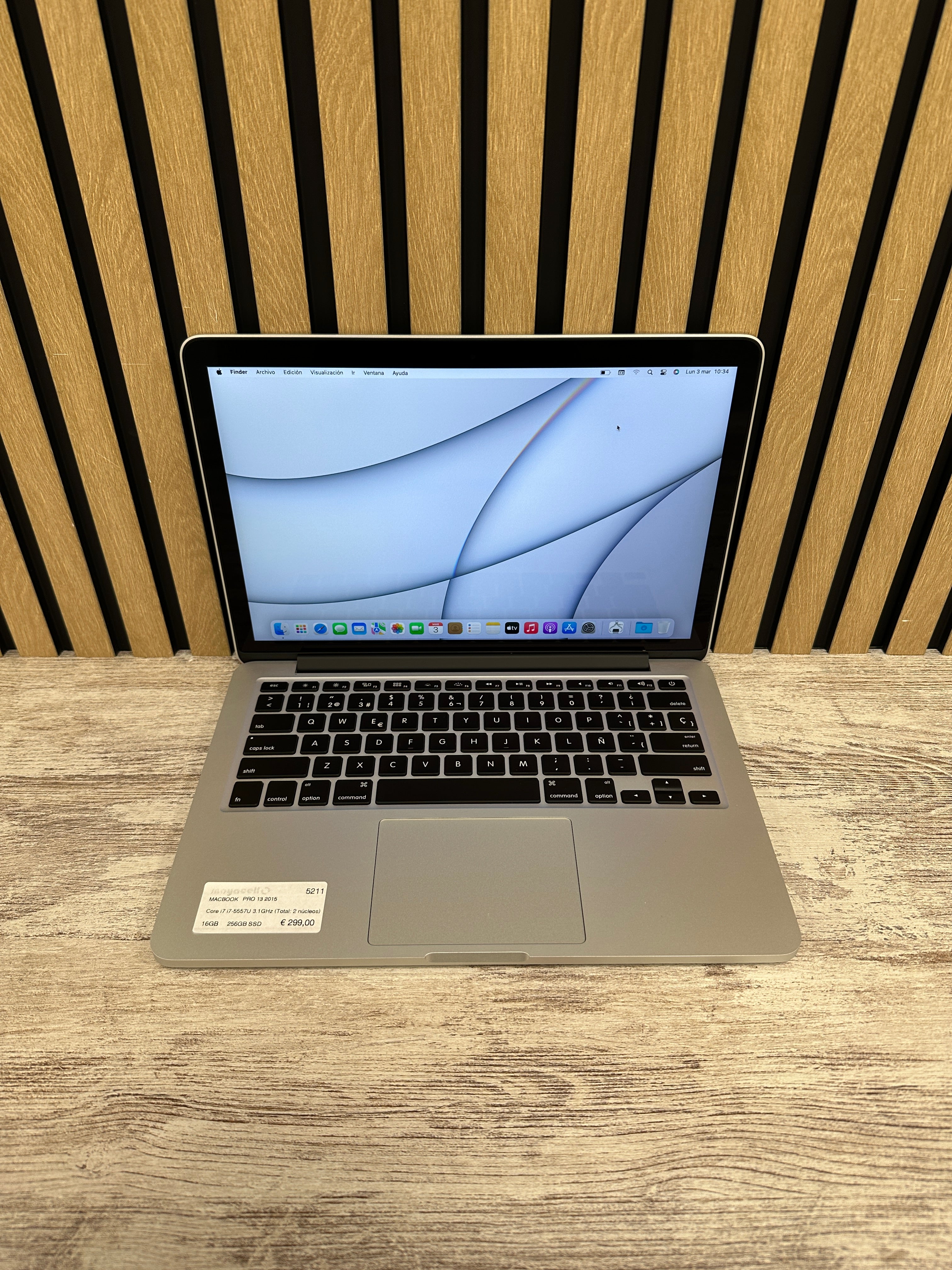 MacBook Pro 13" 2015 i7 16gb 256gb SSD