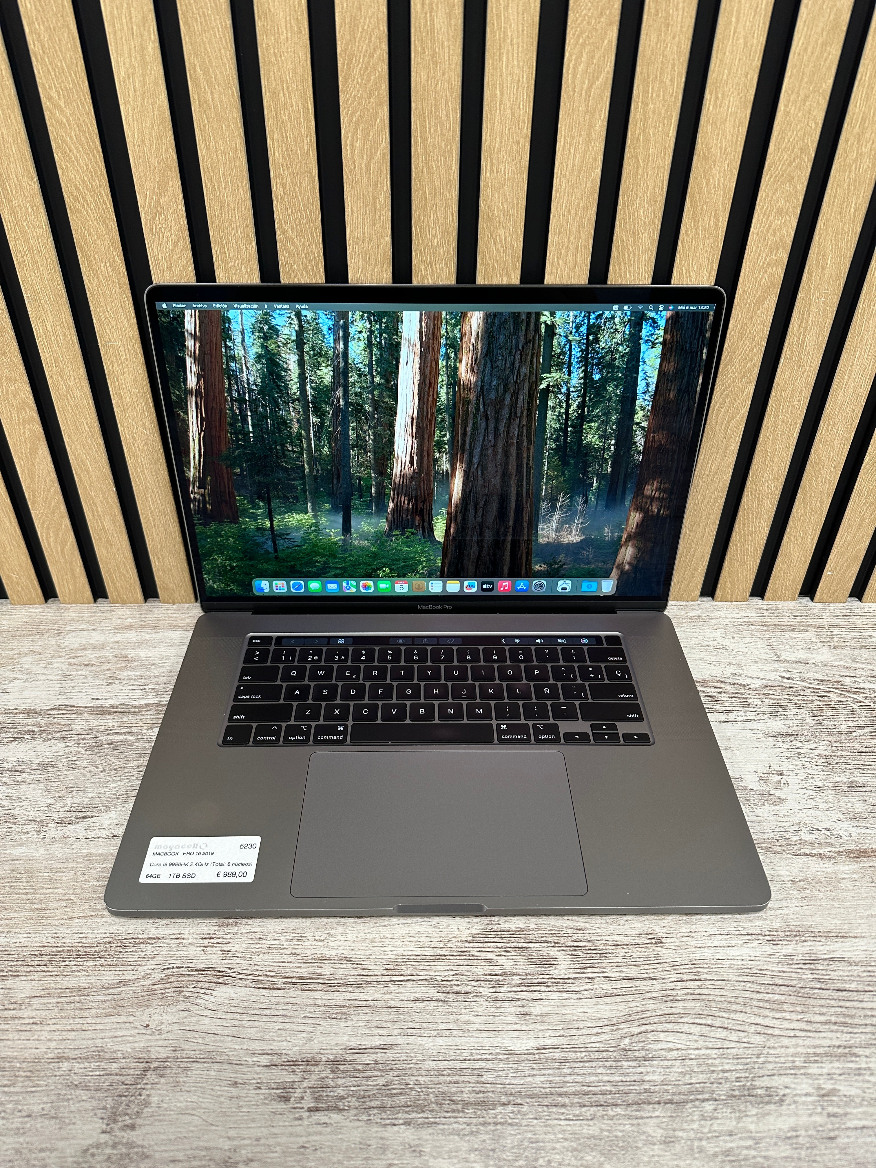 MacBook Pro 16" 2019 i9 64gb 1tb SSD