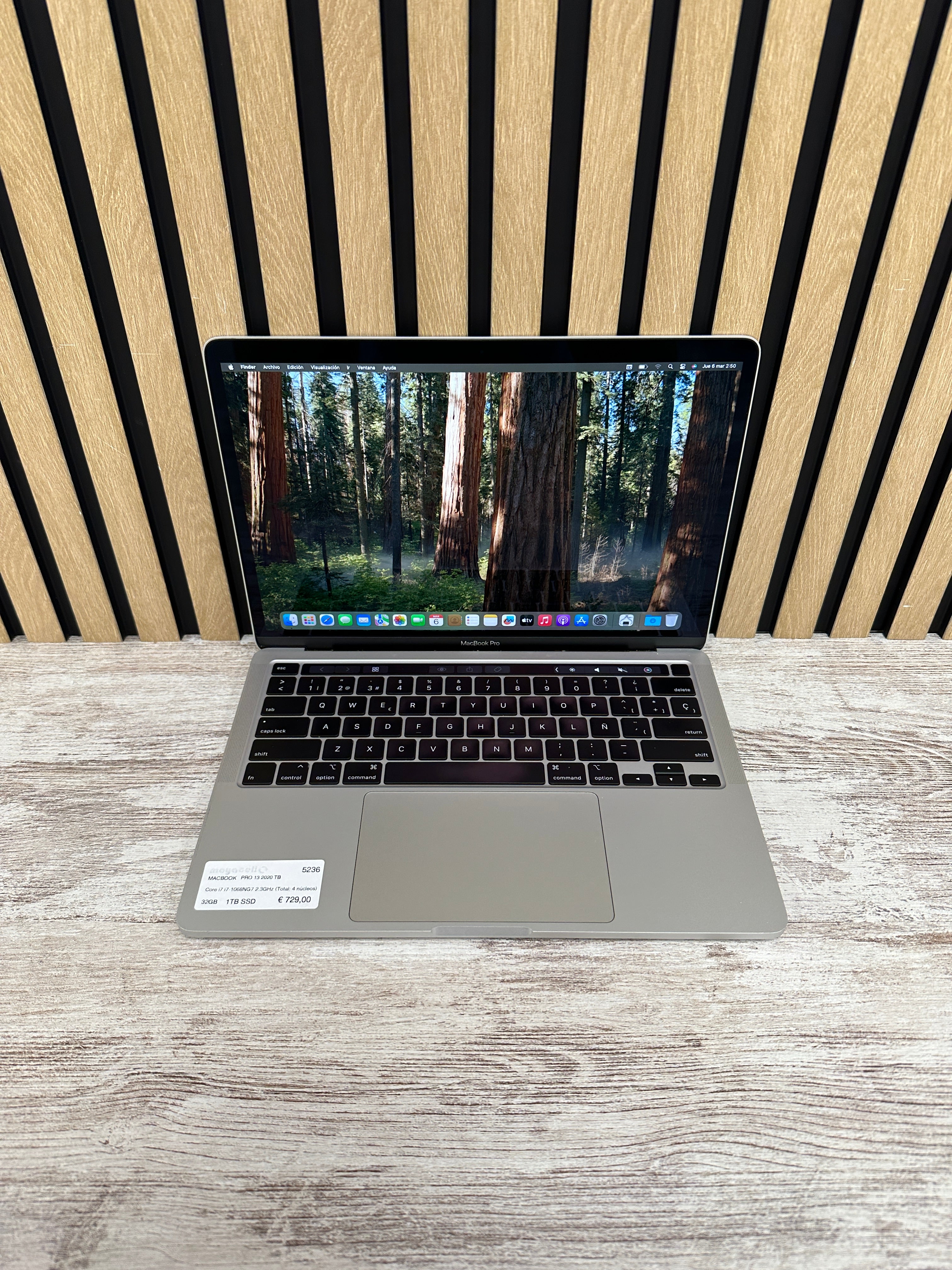 MacBook Pro 13" 2020 TB i7 32gb 1tb SSD