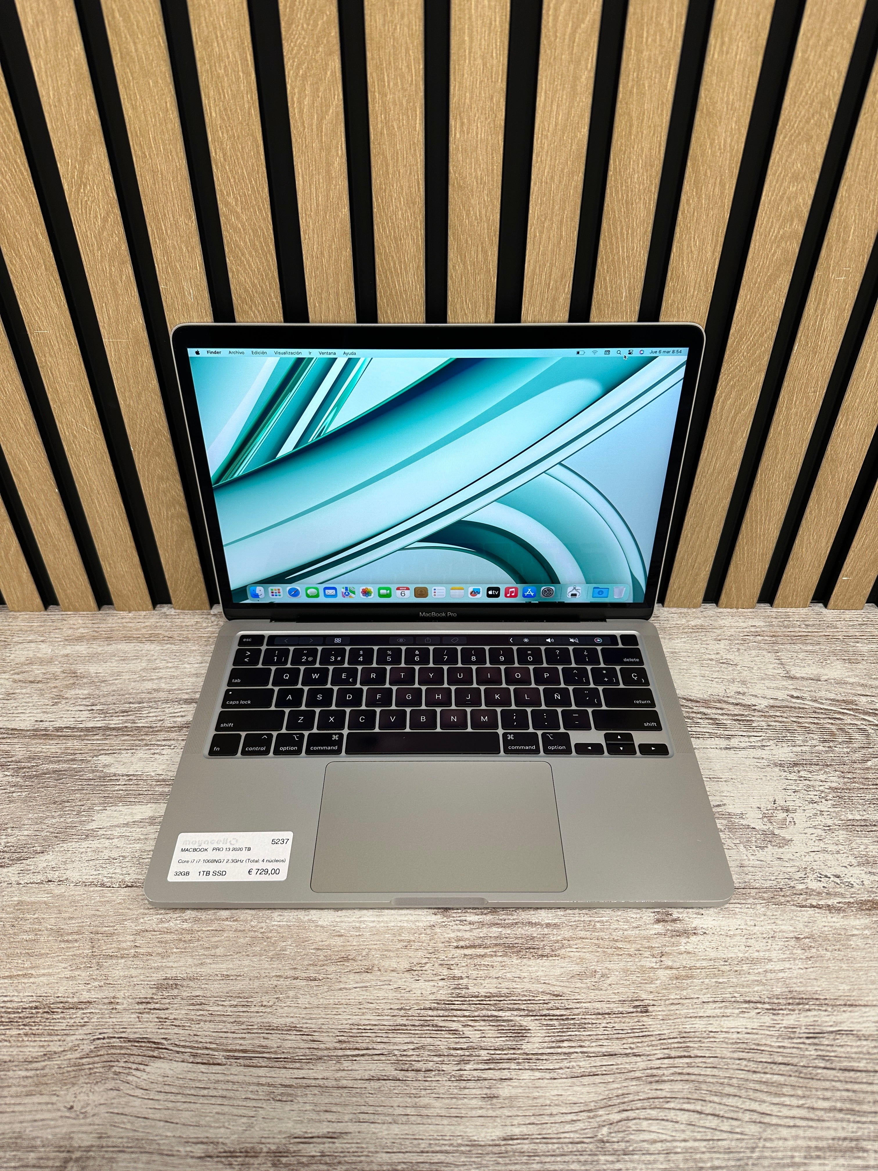 MacBook Pro 13" 2020 TB i7 32gb 1tb SSD