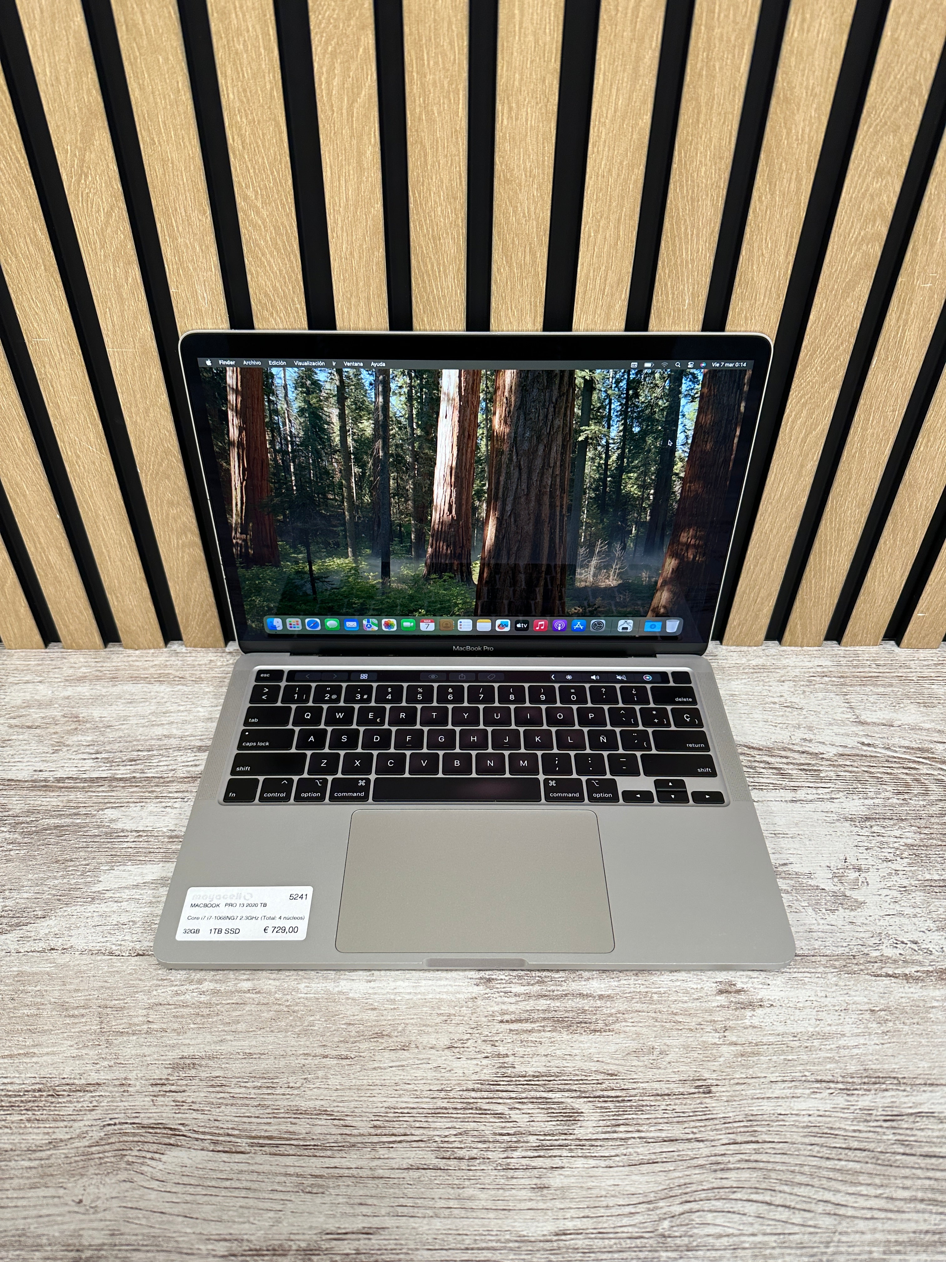 MacBook Pro 13" 2020 TB i7 32gb 1tb SSD