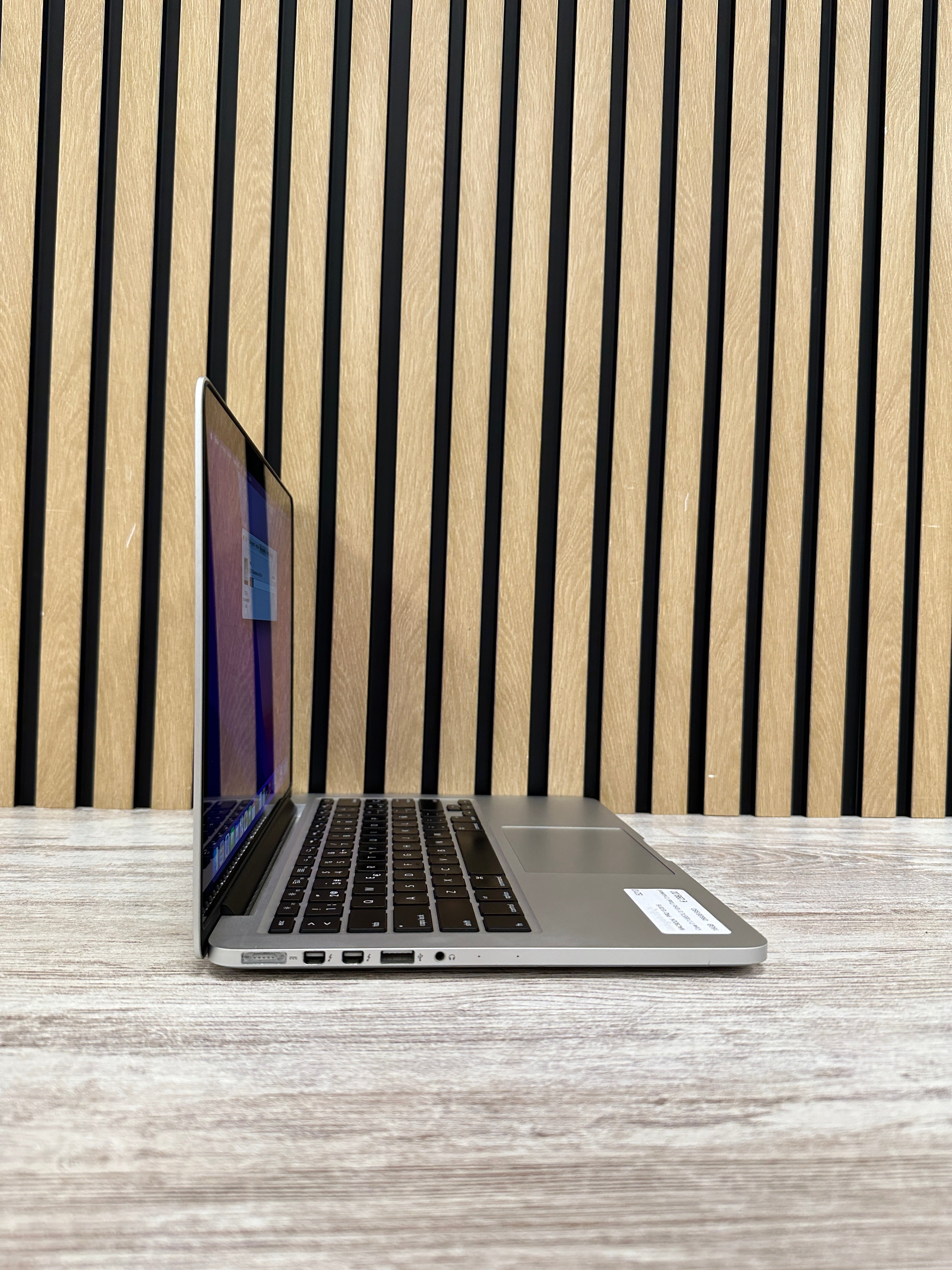 MacBook Pro 13" 2015 i7 16gb 256gb SSD