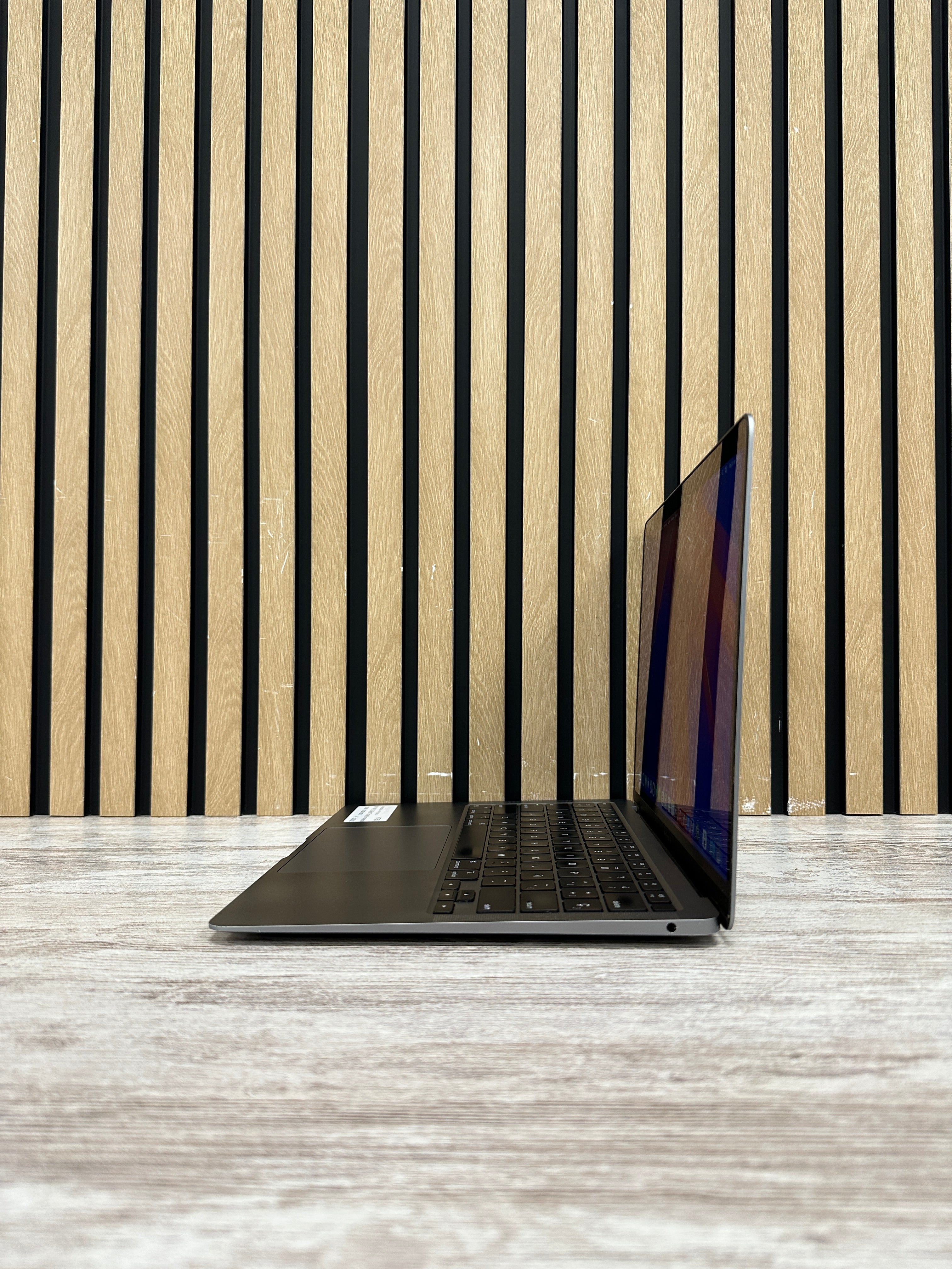 MacBook Air 13" 2020 M1 16gb 512gb SSD