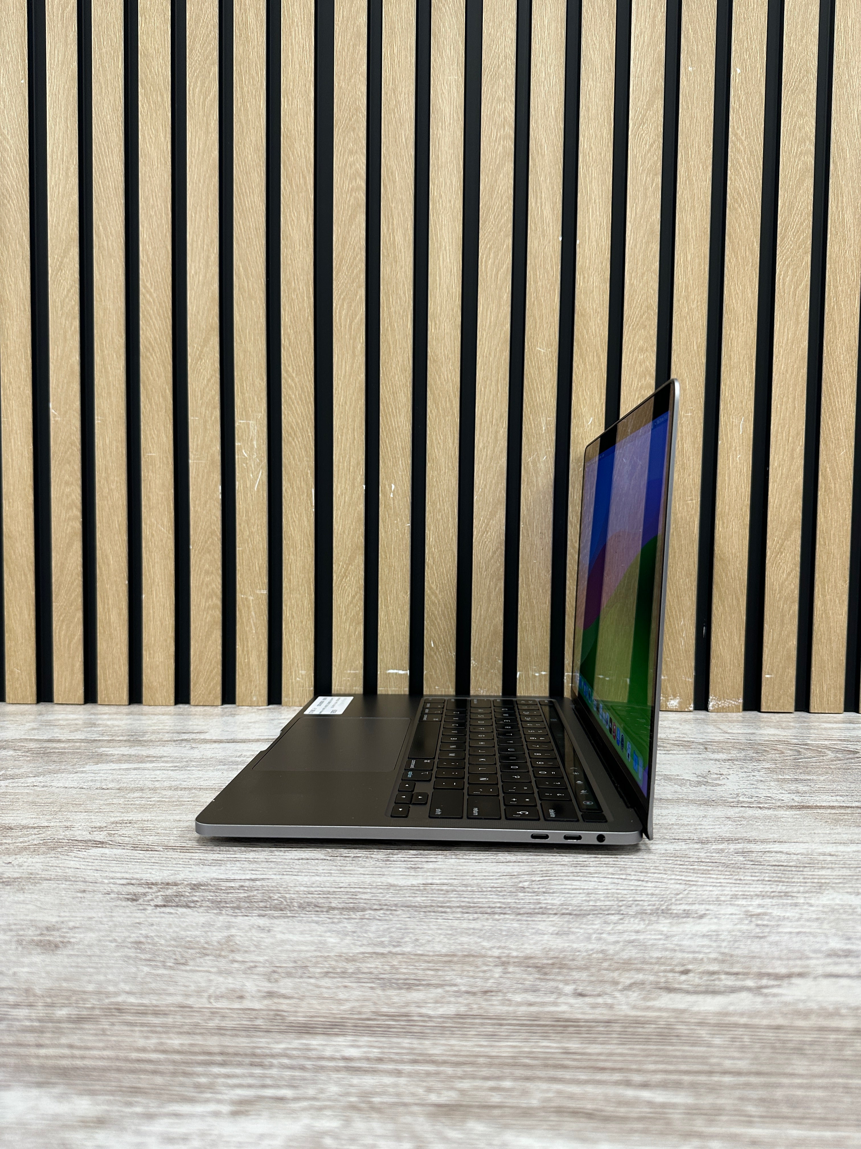 MacBook Pro 13" 2020 TB i5 16gb 500gb SSD - Moyacell