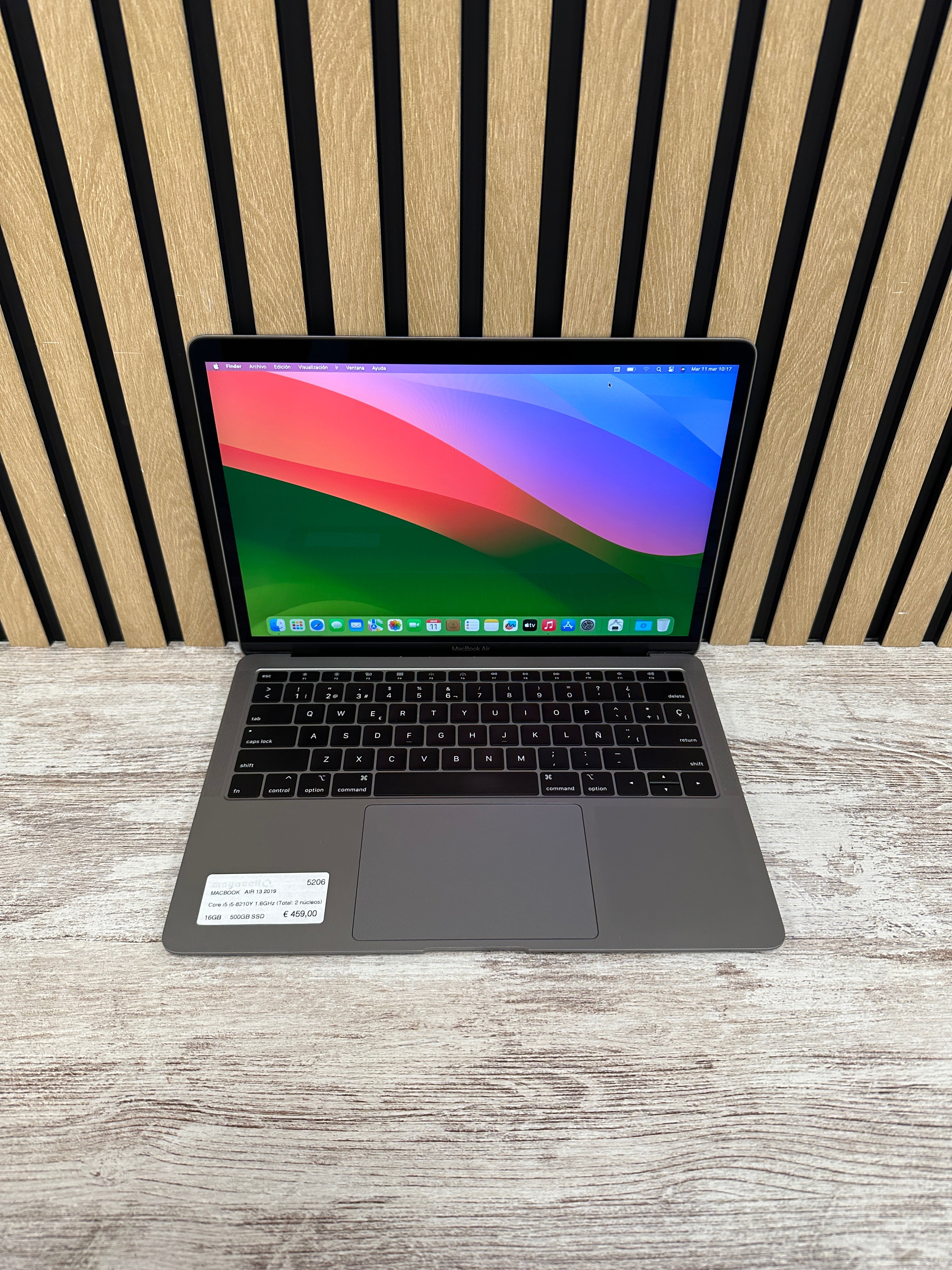 MacBook Air 13" 2019 i5 16gb 500gb SSD