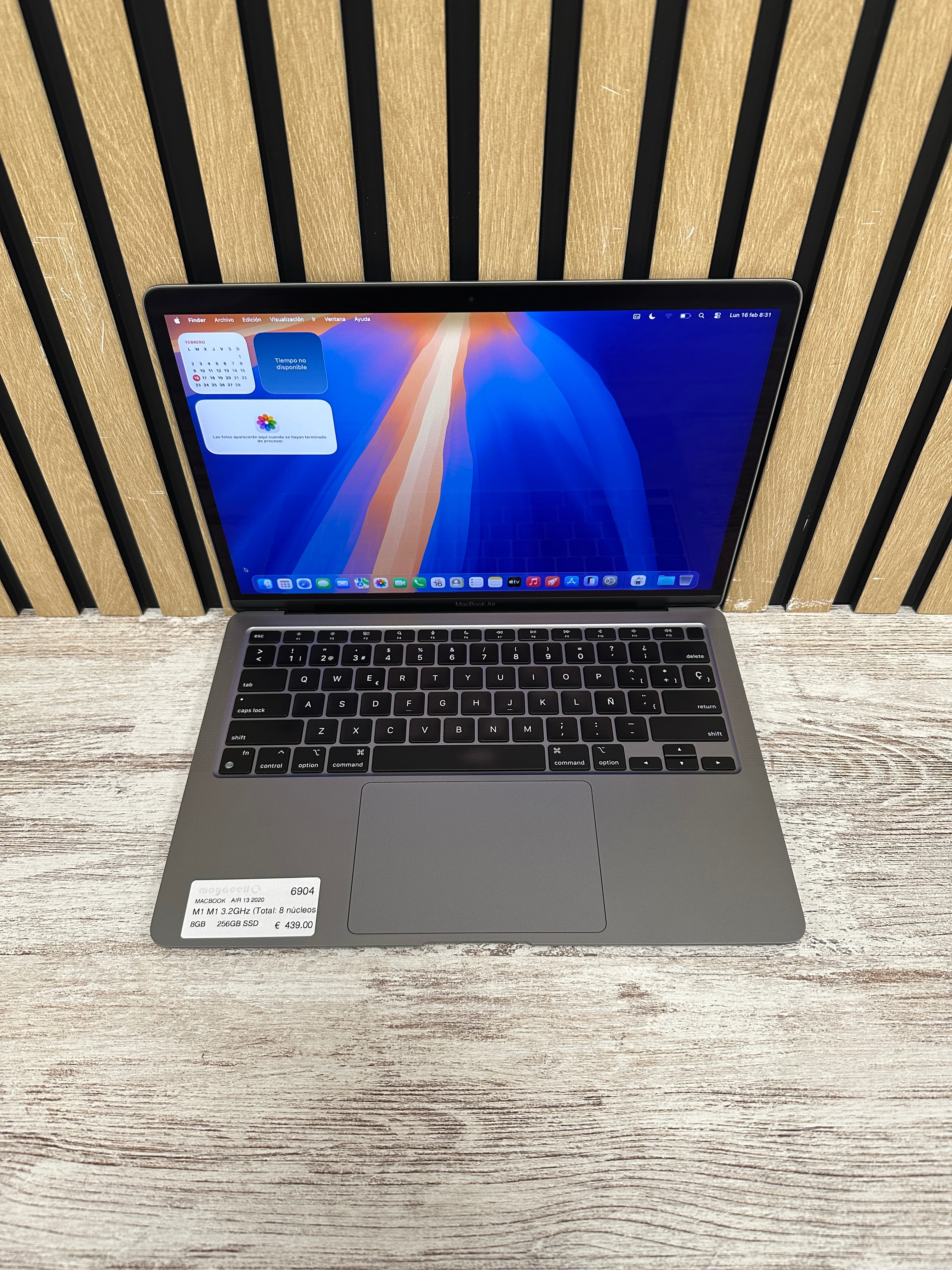 MacBook Air 13" 2020 M1 8gb 256gb SSD