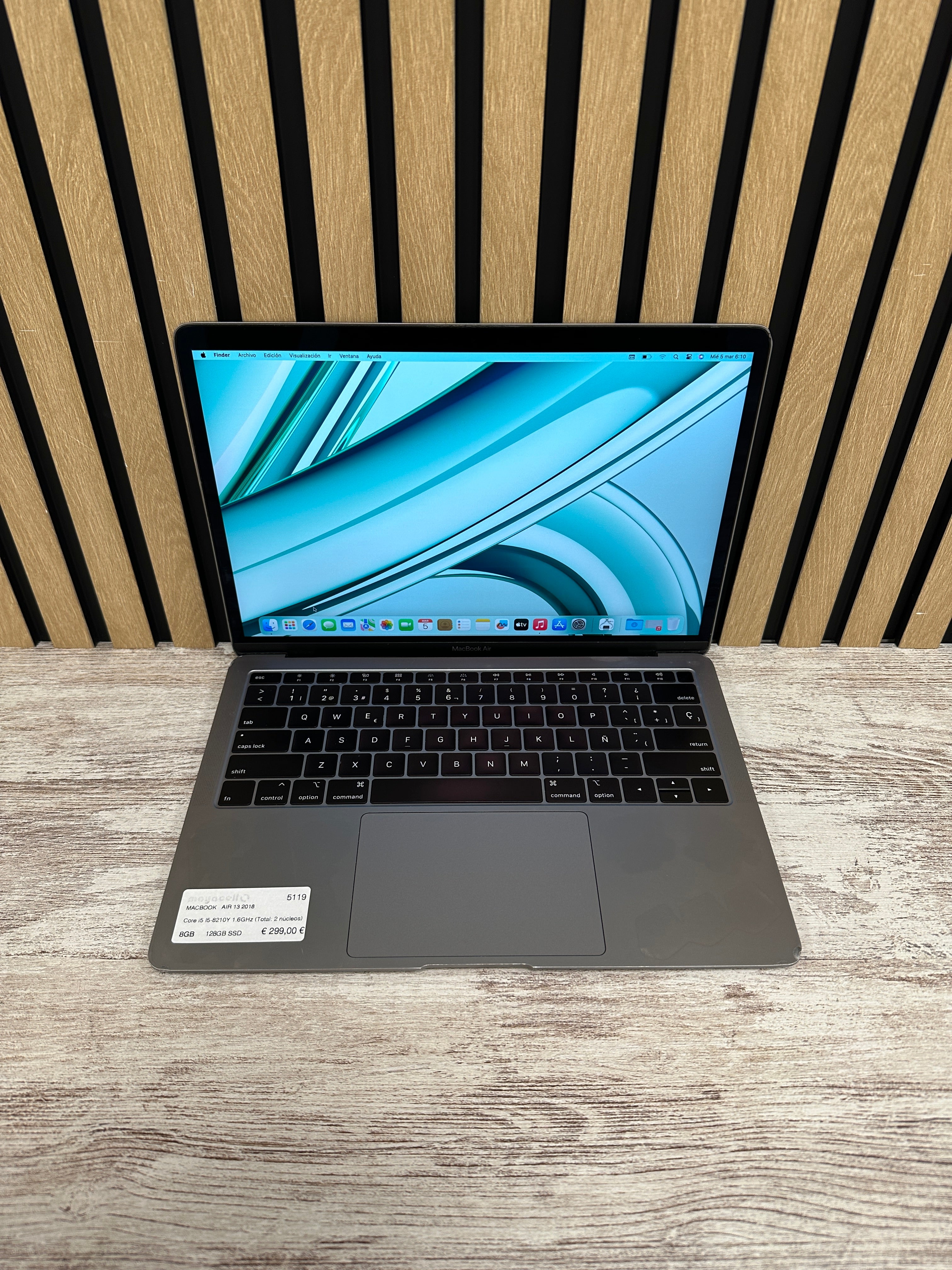 MacBook Air 13" 2018 i5 8gb 128gb SSD