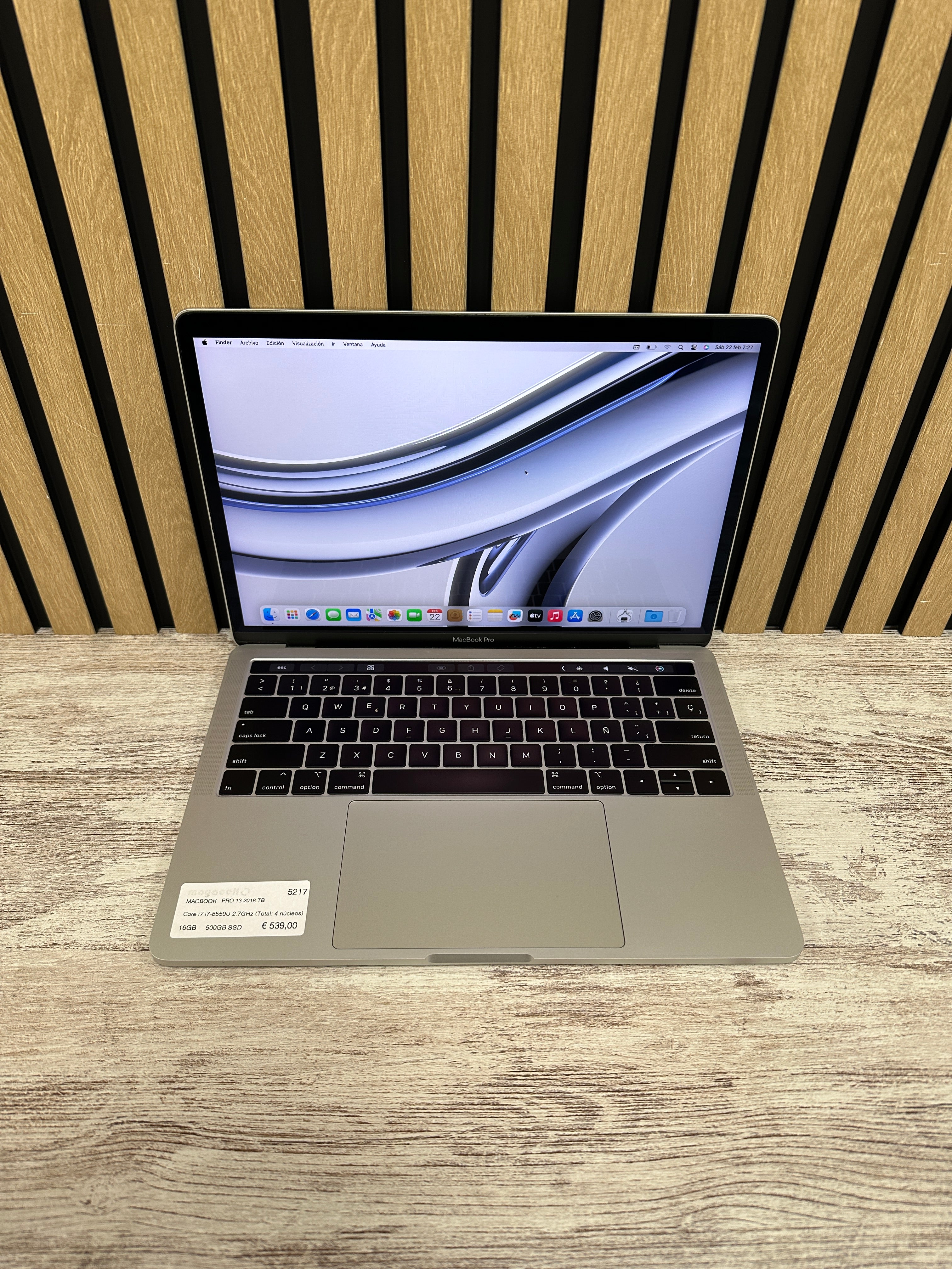 MacBook Pro 13" 2018 TB i7 16gb 500gb SSD