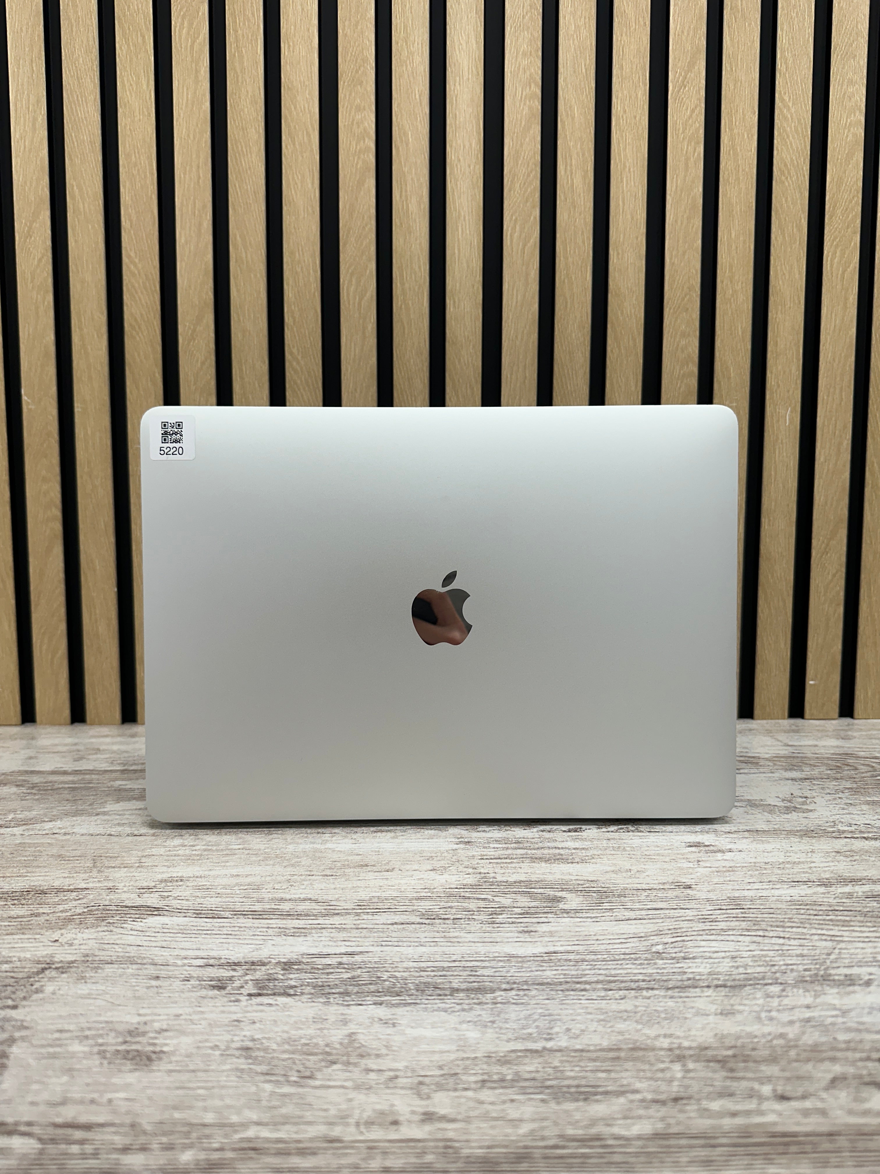 MacBook Pro 13" 2018 TB i7 16gb 500gb SSD