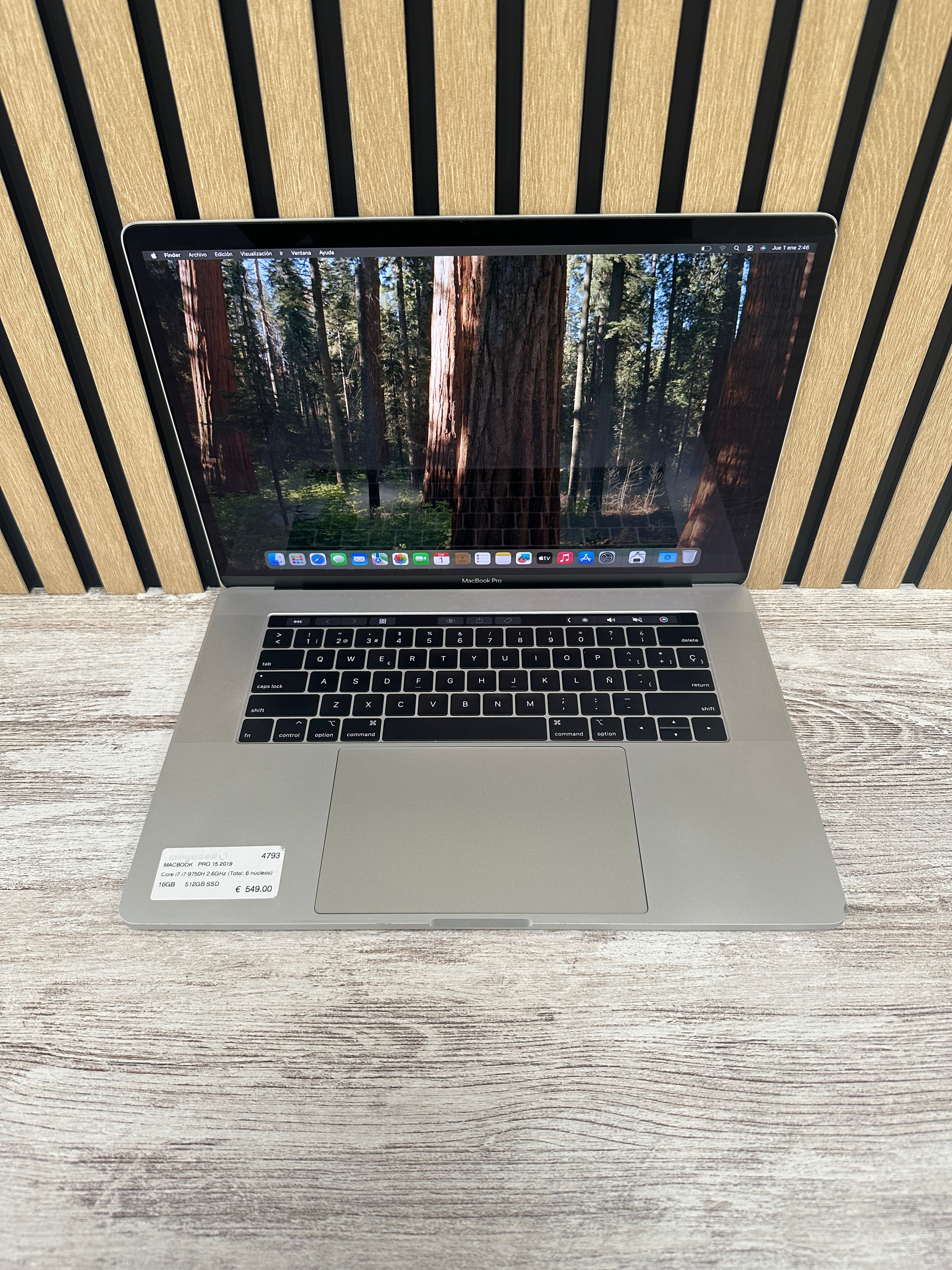 MacBook Pro 15" 2019 i7 16gb 512gb SSD - Moyacell