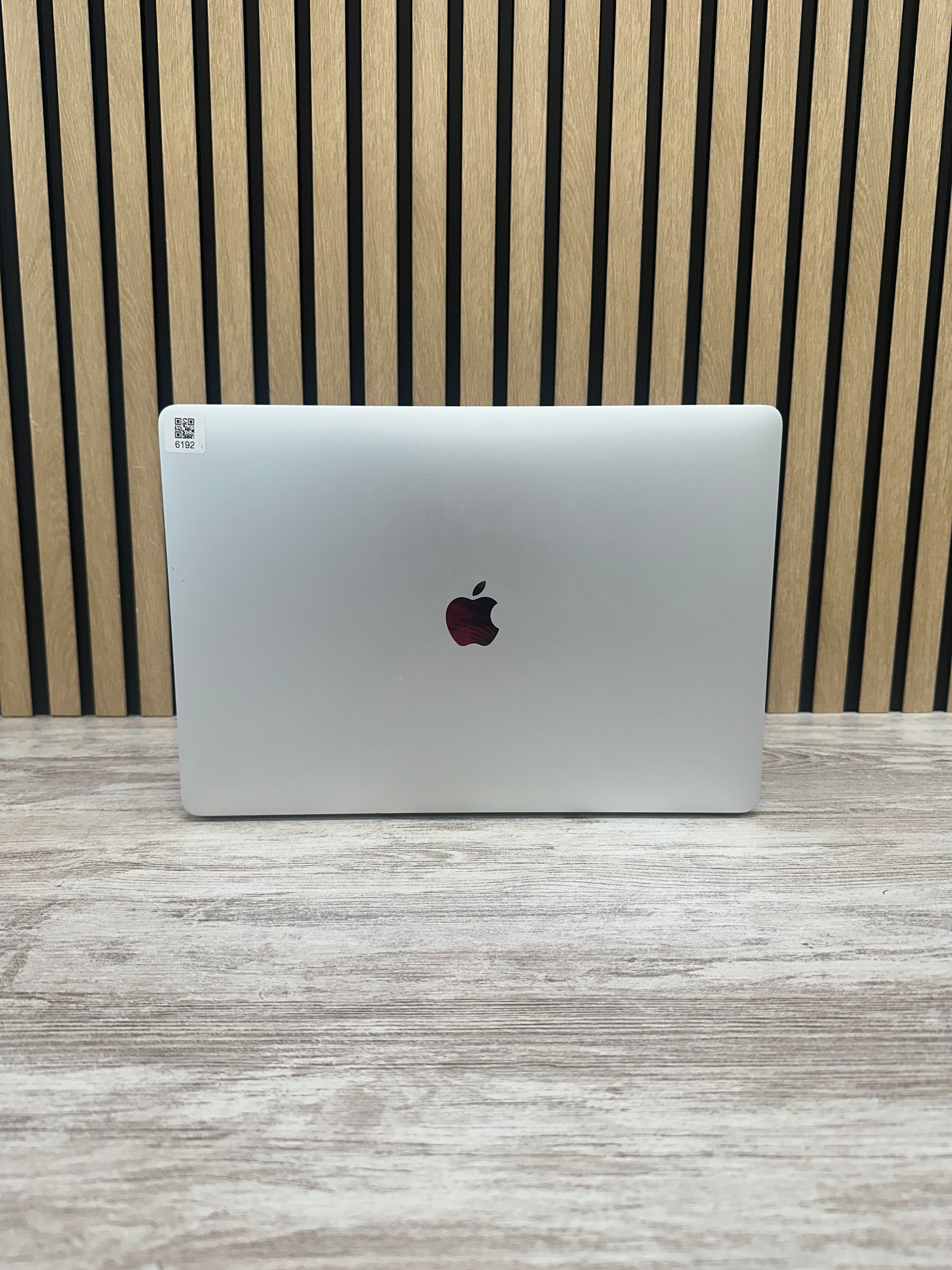 MacBook Pro 15" 2017 i7 16gb 500gb SSD - Moyacell