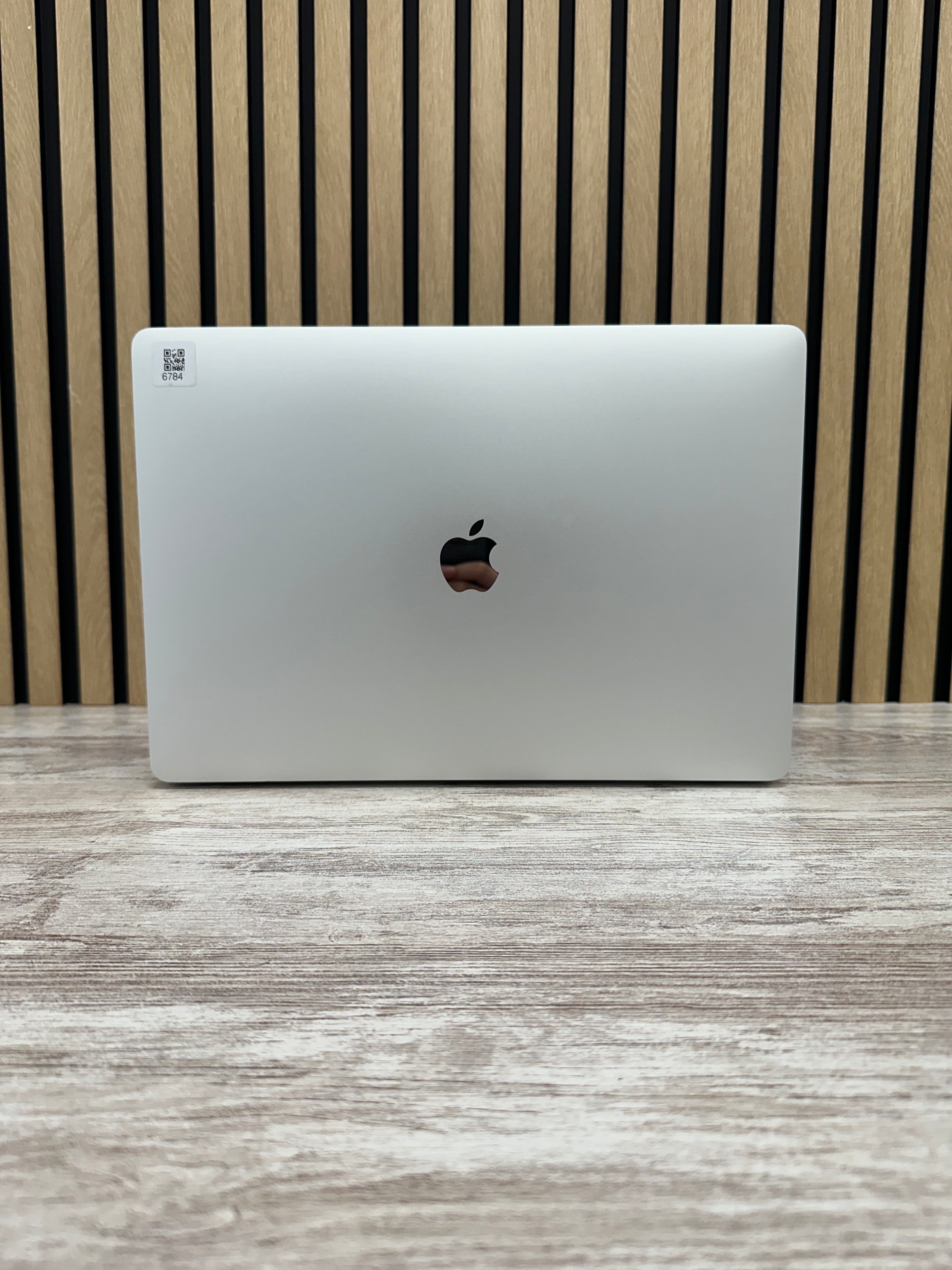 MacBook Pro 15" 2016 i7 16gb 1tb SSD - Moyacell