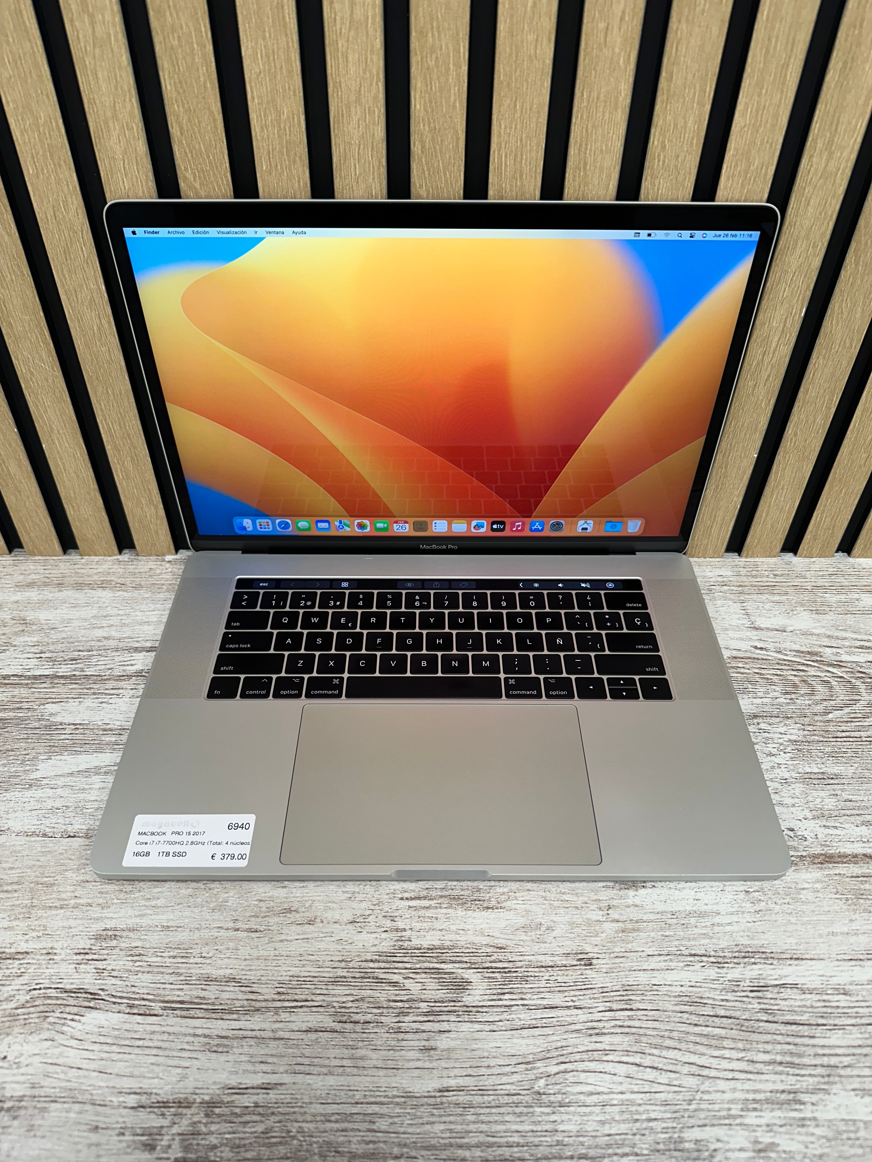MacBook Pro 15" 2017 i7 16gb 1tb SSD - Moyacell