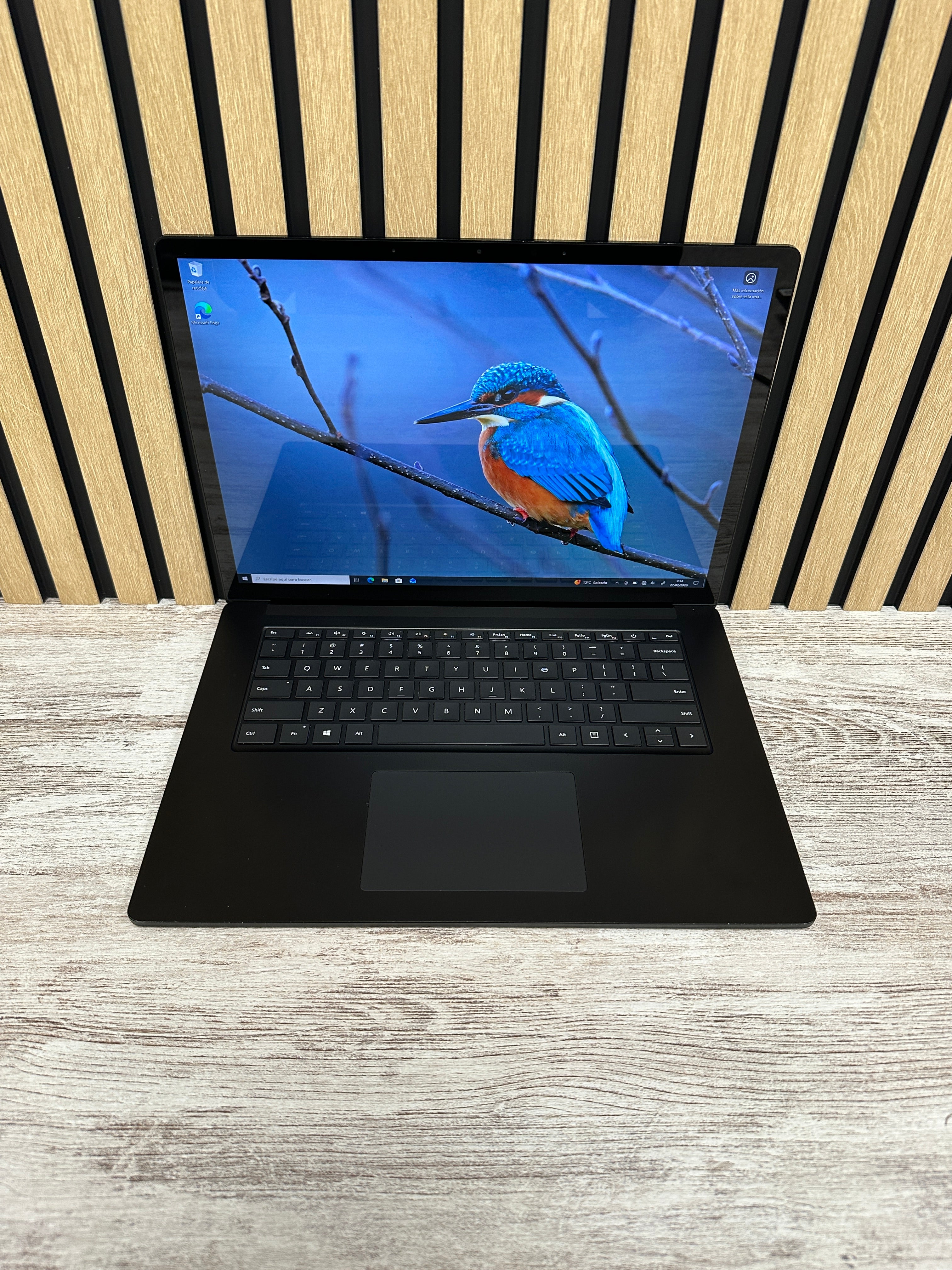 Microsoft Corp Surface Laptop 4 i7 32gb 1tb SSD