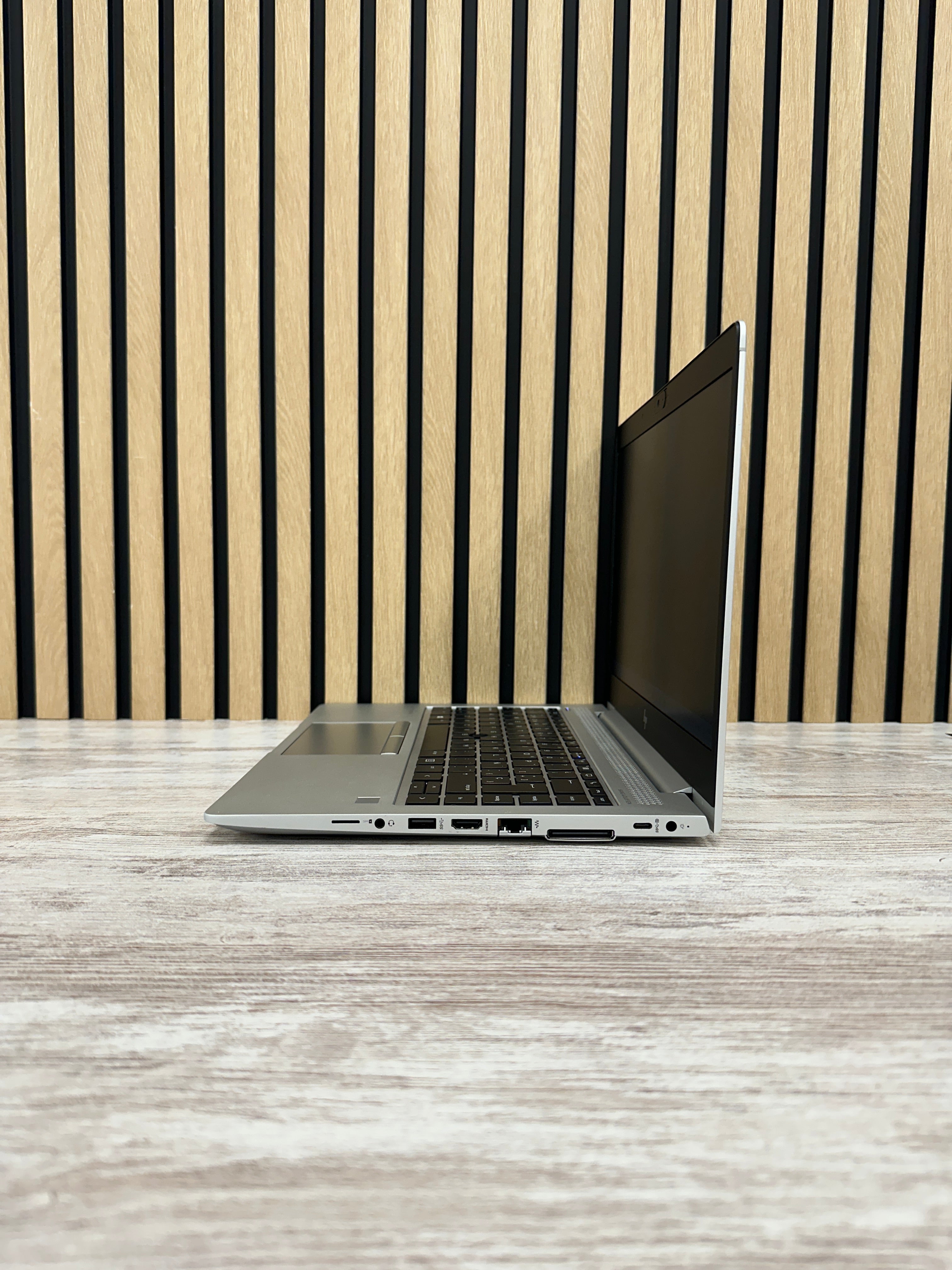 HP EliteBook 745 G5 Ryzen 5 Pro 8gb 256gb SSD - Moyacell