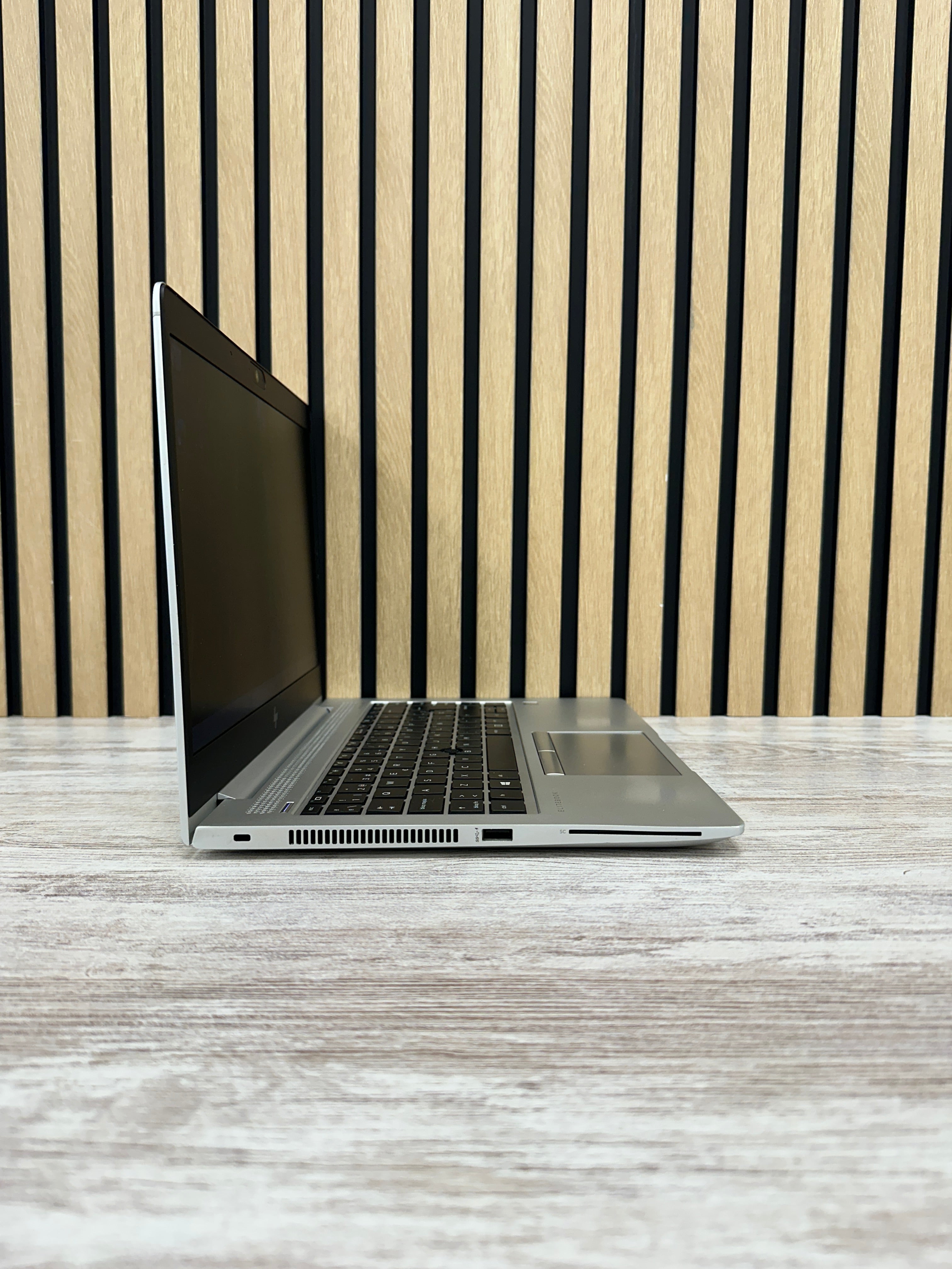 HP EliteBook 745 G5  Ryzen 5 Pro 8gb 256gb SSD - Moyacell