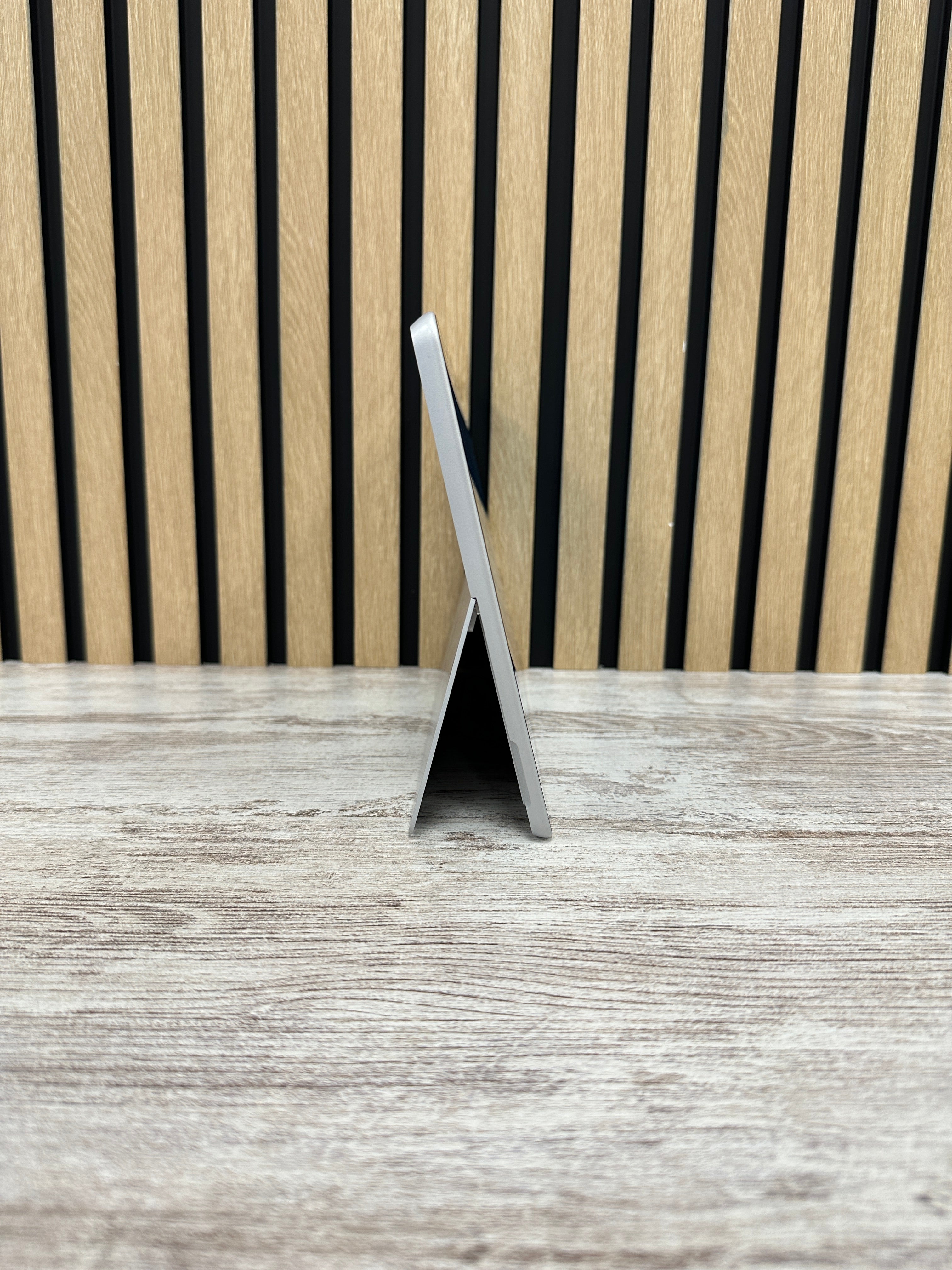 Microsoft Surface GO 2 M3 8gb 128gb SSD - Moyacell