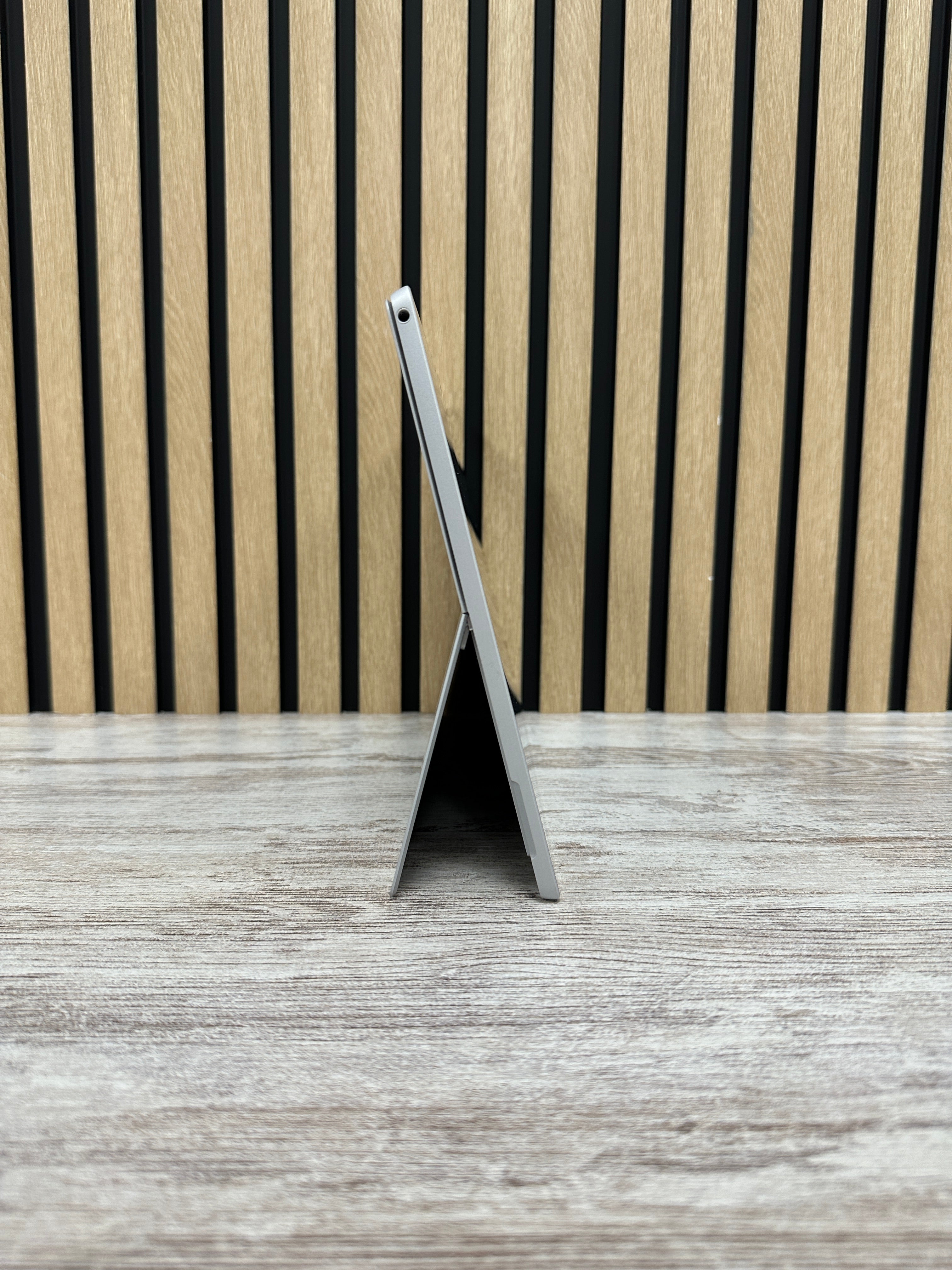 Microsoft Corp Surface Pro 6 i5 8gb 256gb SSD