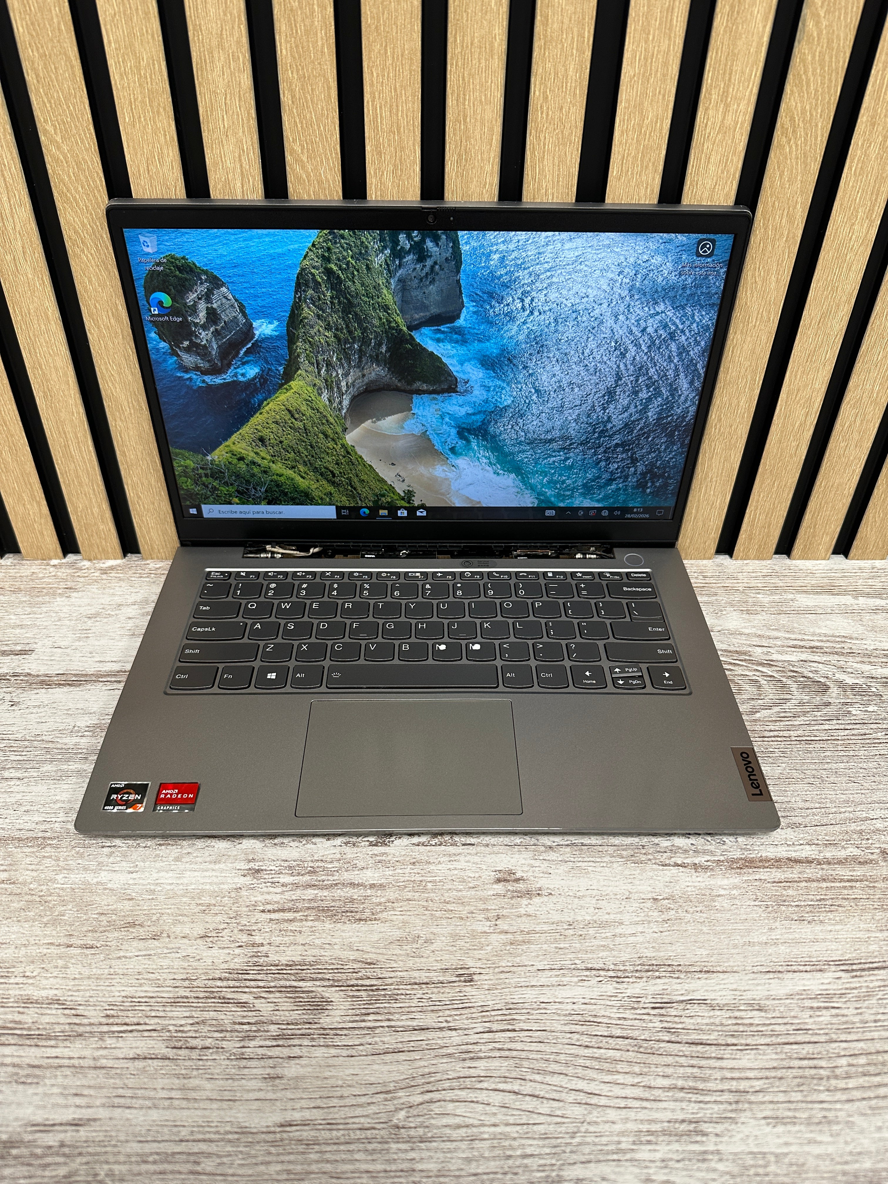 Lenovo ThinkBook 14 G2 TACTIL Ryzen 7 8gb 256gb SSD