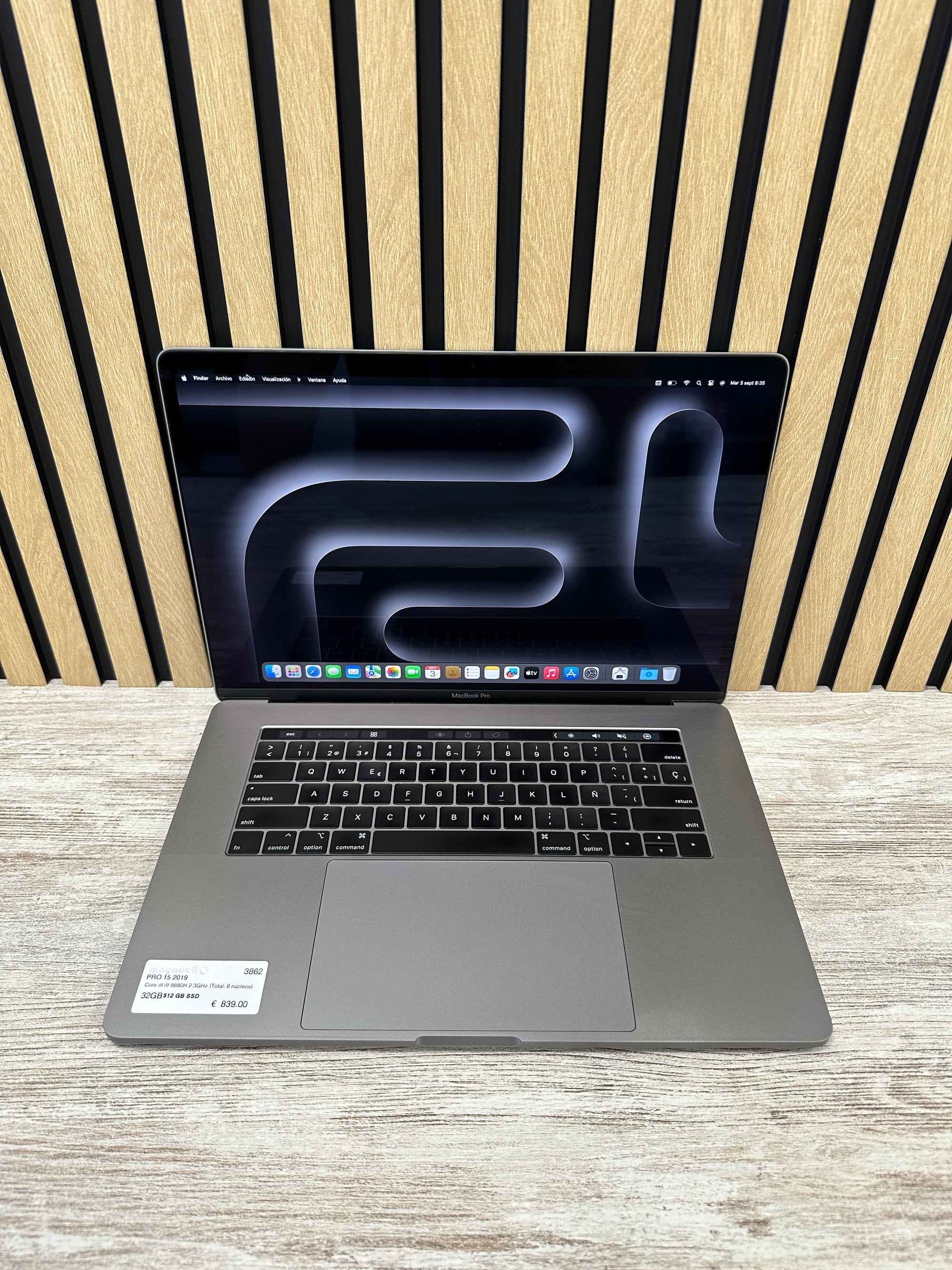 MacBook Pro 15" 2019 i9 32gb 512gb SSD